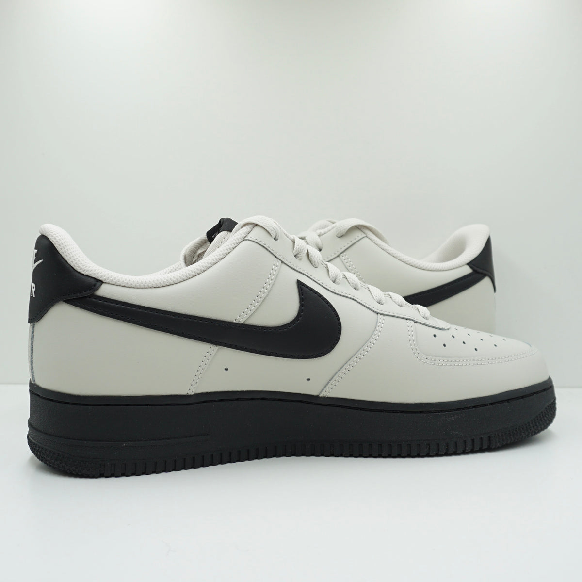 Nike Air Force 1 '07 Light Bone Black