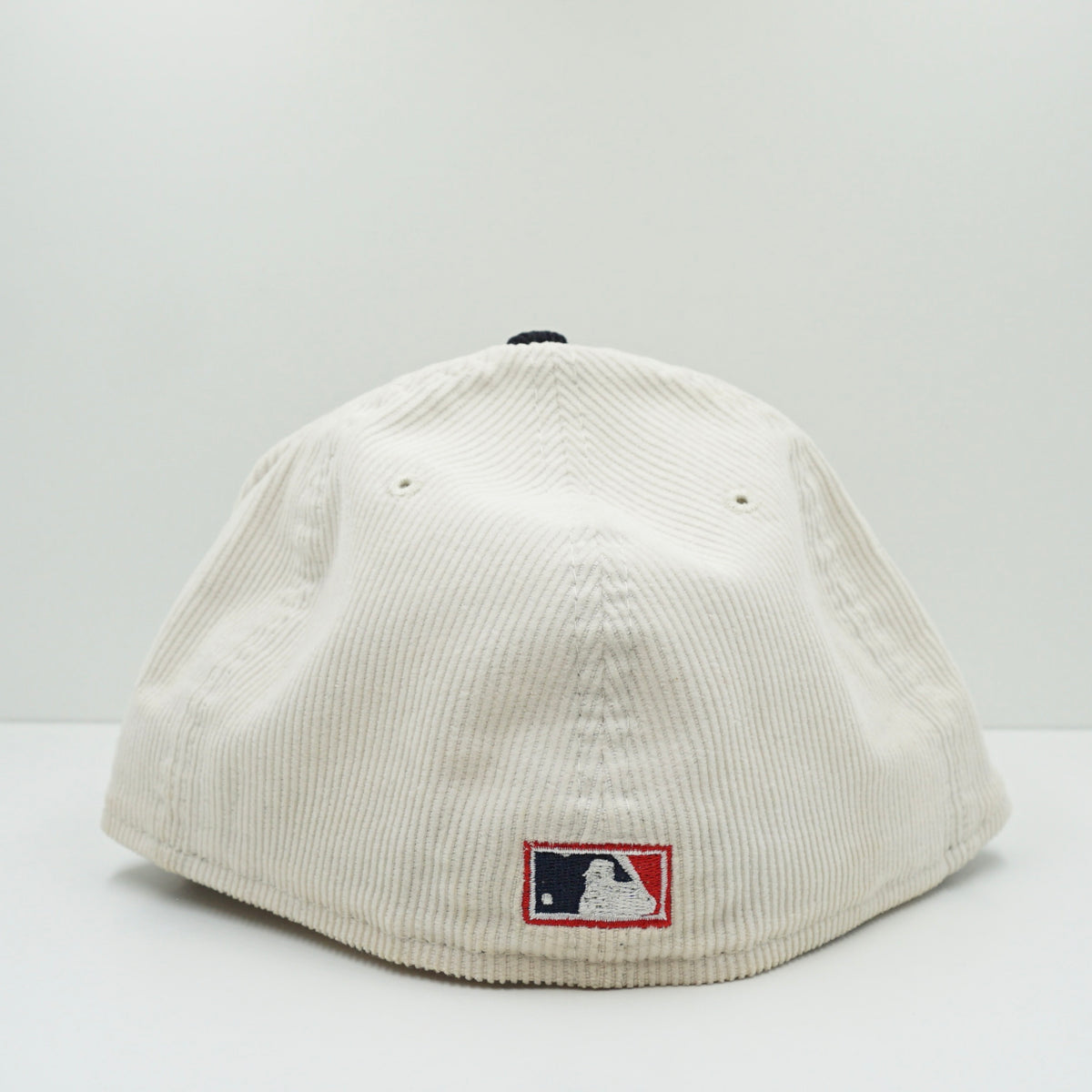 New Era Cooperstown Atlanta Braves Corderoy White Navy Fitted Cap