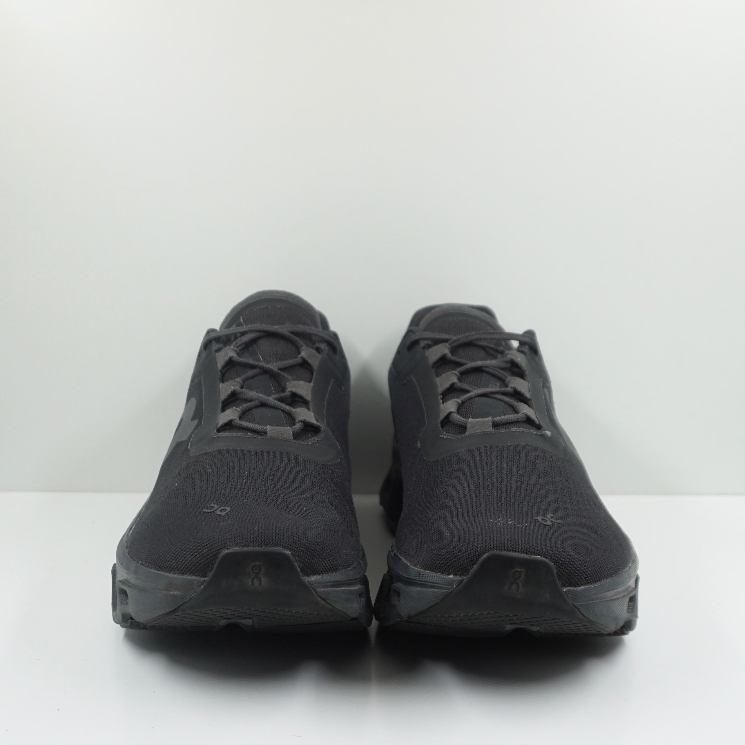 On Running Cloudmonster All Black