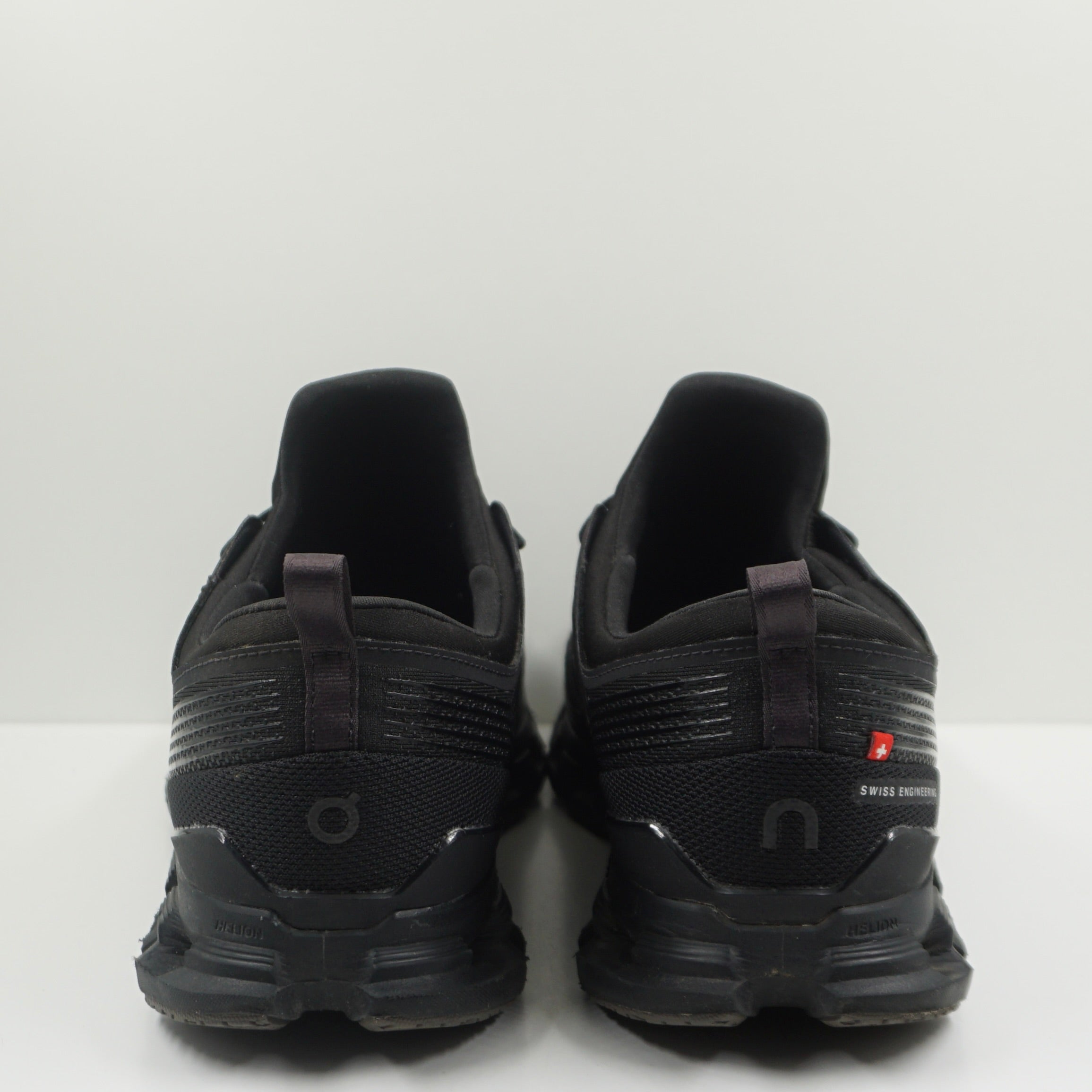 On Running Cloud X Z5 All Black