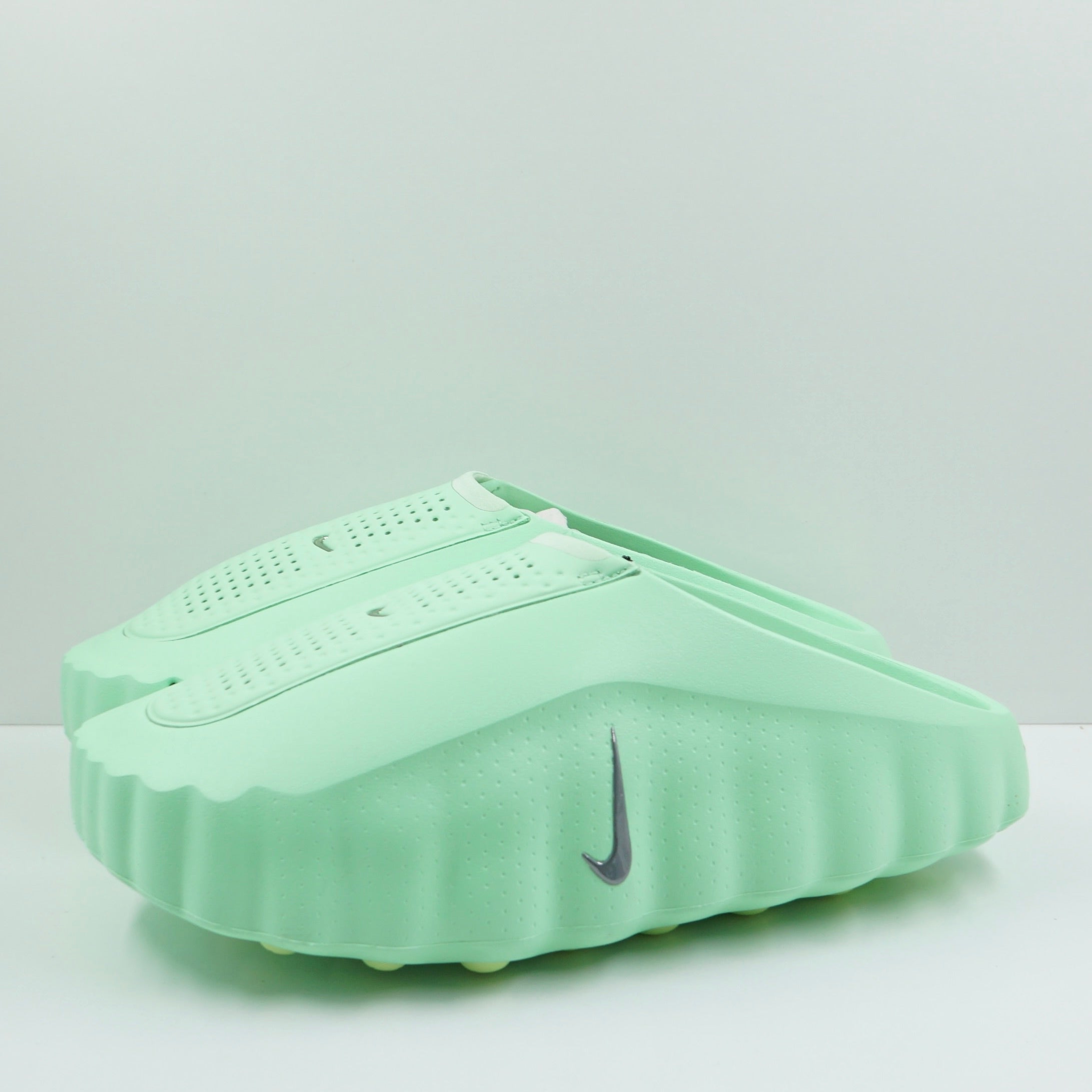 Nike Mind 001 Slide Cucumber Calm
