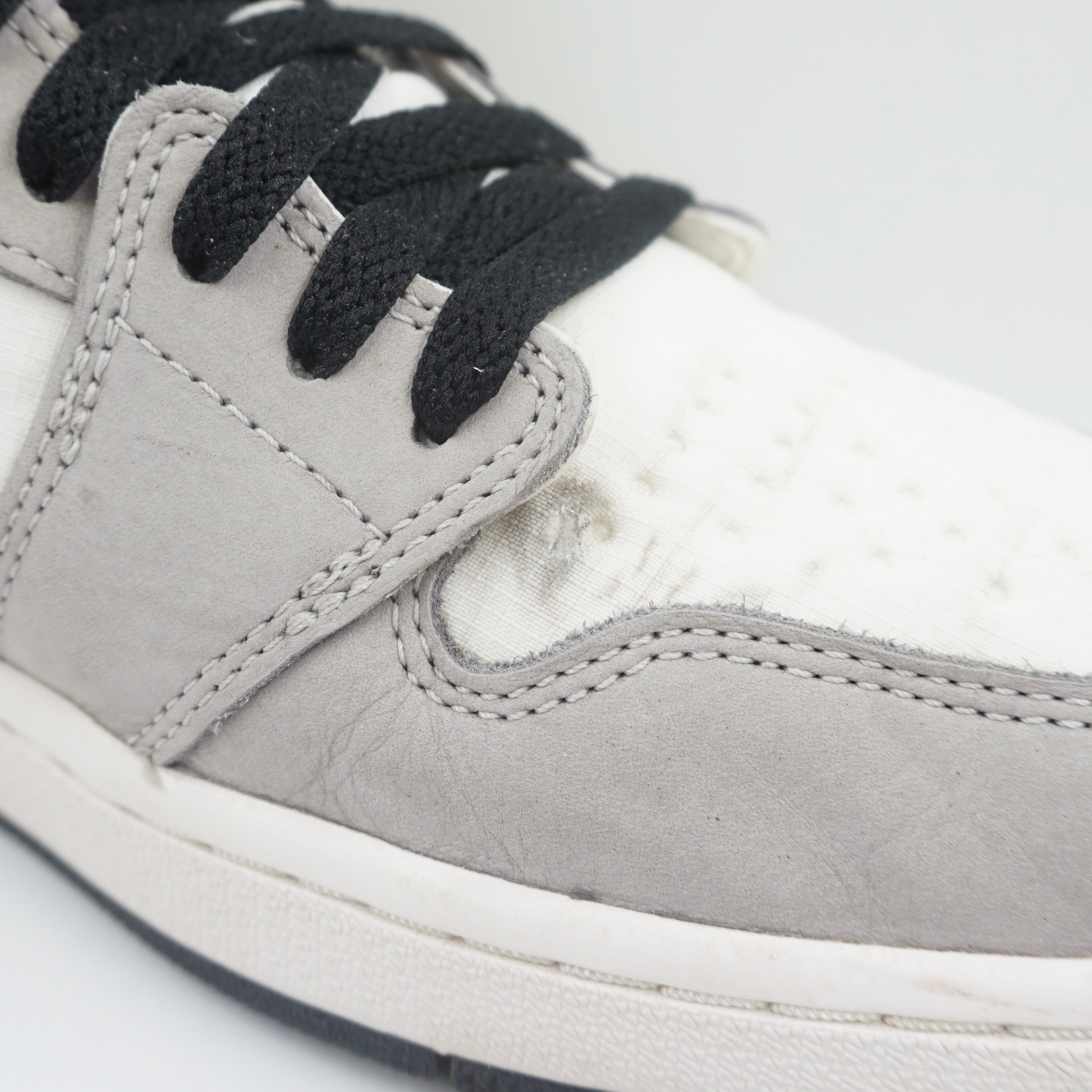 Jordan 1 Retro High Element Gore-Tex Light Bone