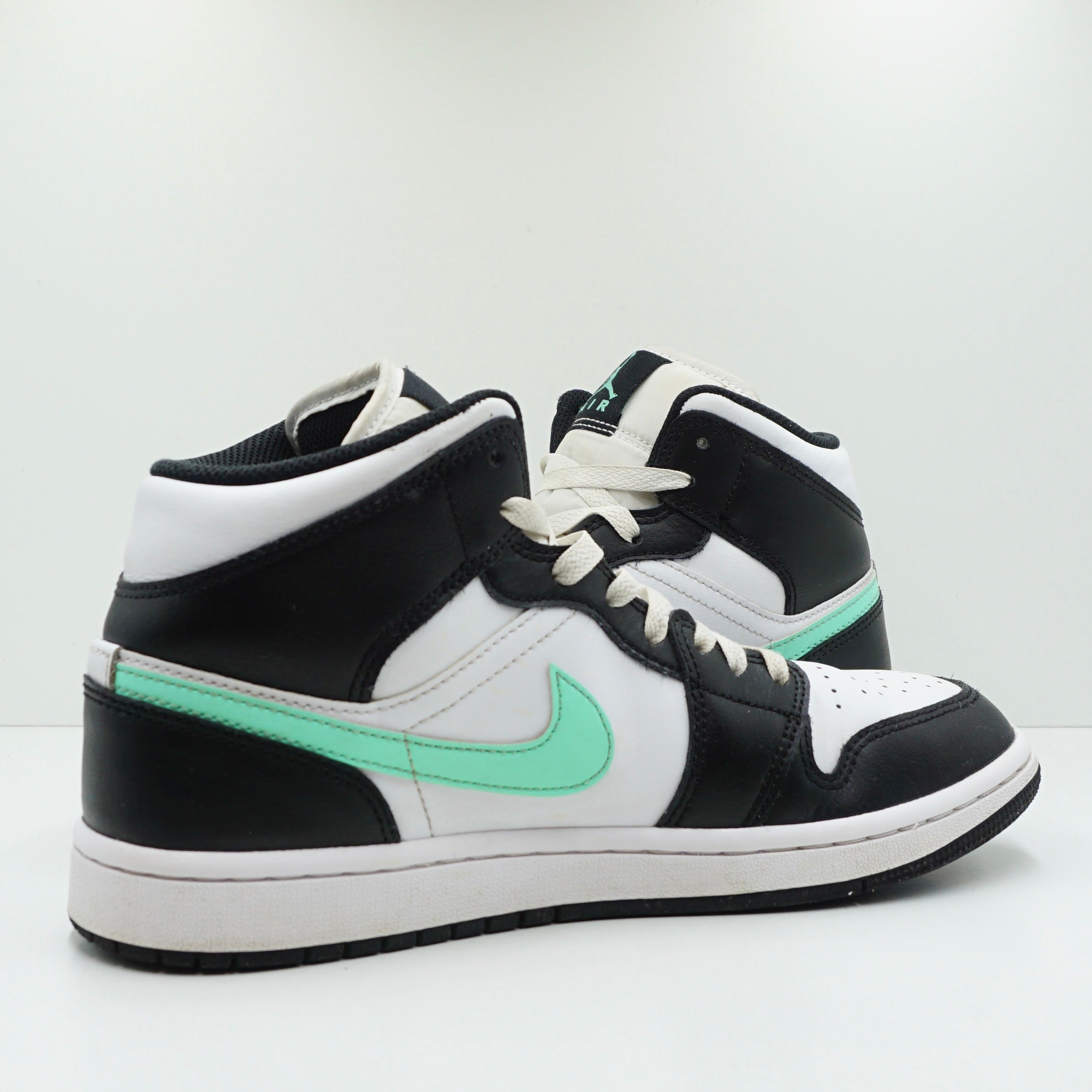 Jordan 1 Mid Green Glow