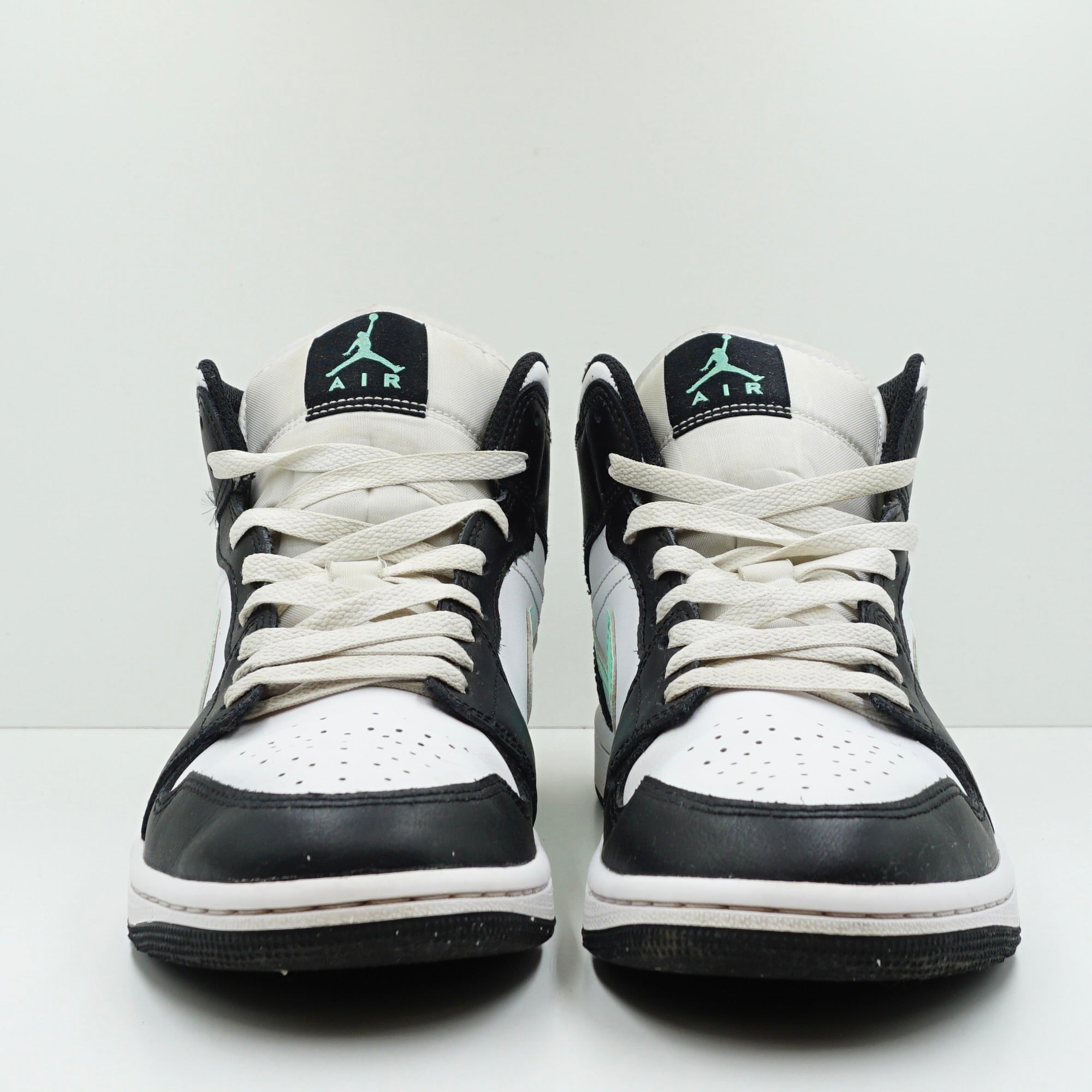 Jordan 1 Mid Green Glow
