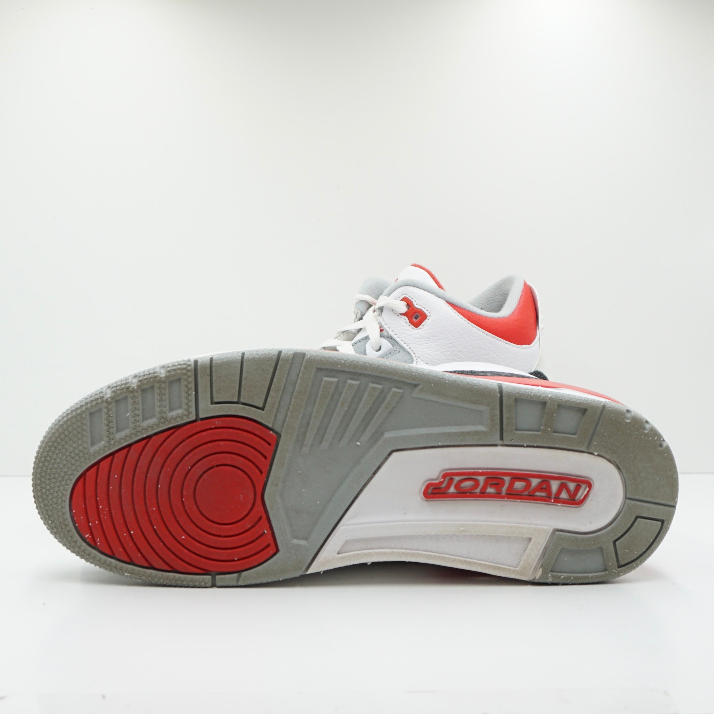 Jordan 3 Retro Fire Red (2013)