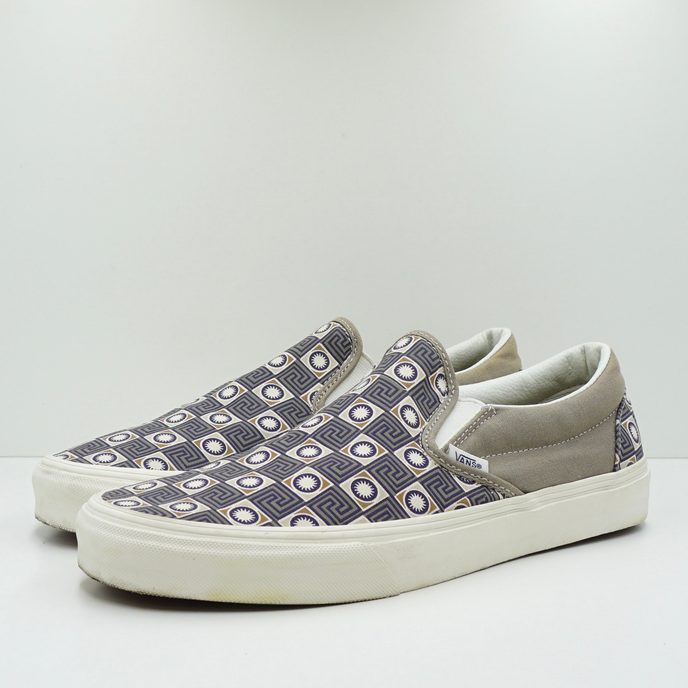 Vans Classic Slip-On Geo Trek
