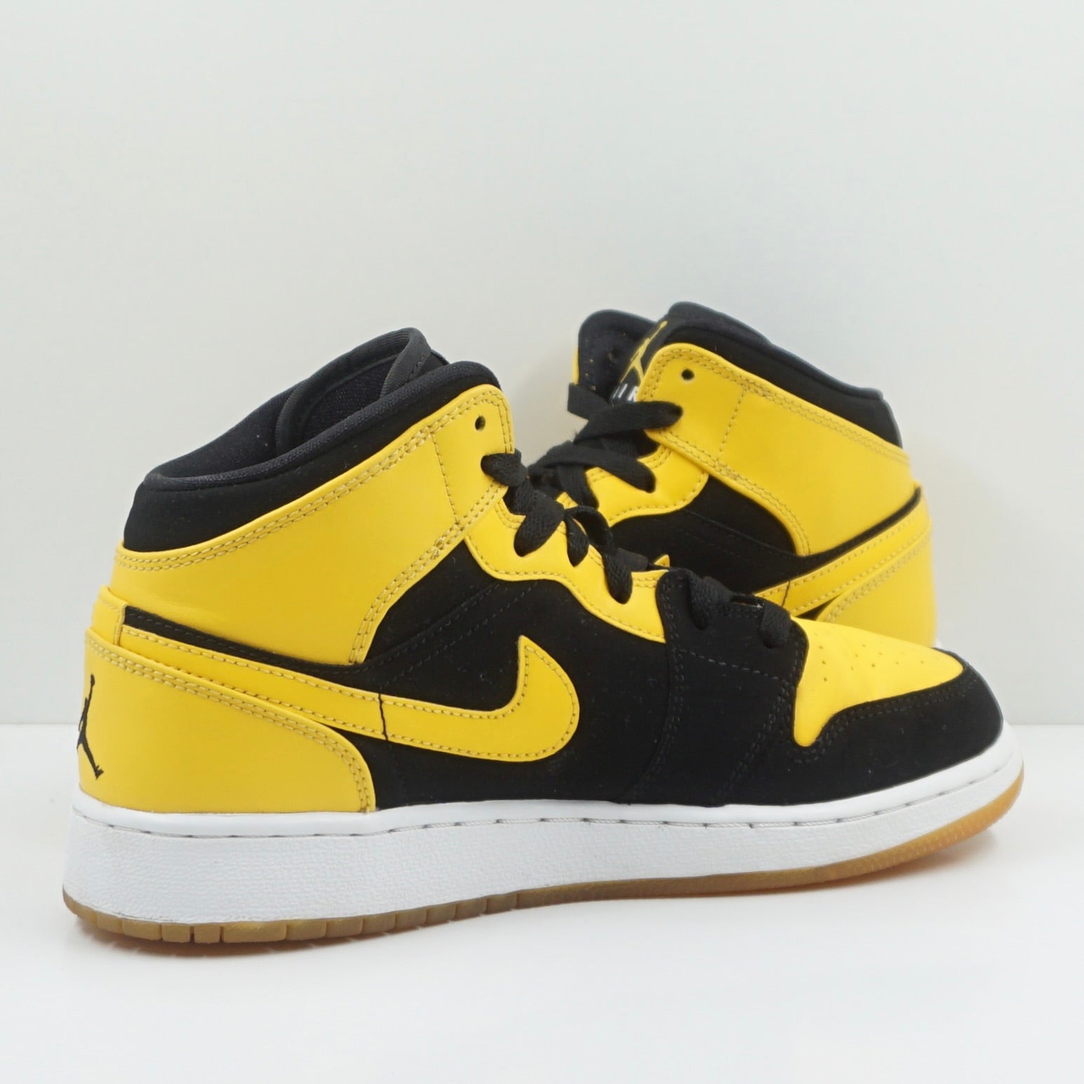 Jordan 1 Retro Mid New Love (2017) (GS)