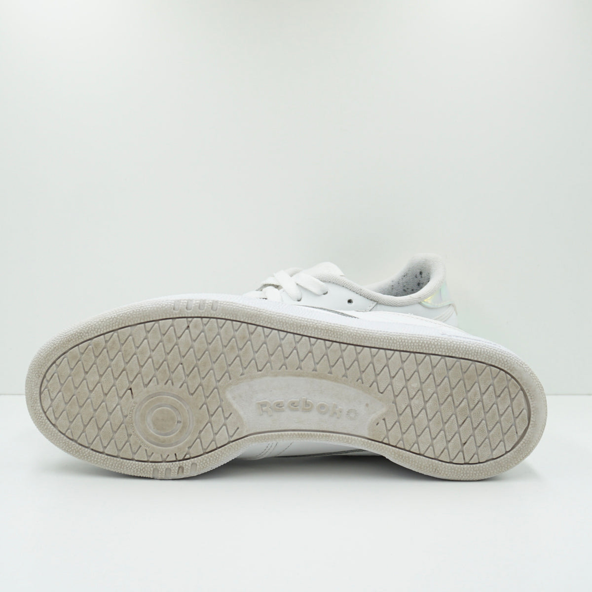 Reebok Club C 85 Iridescent (W)