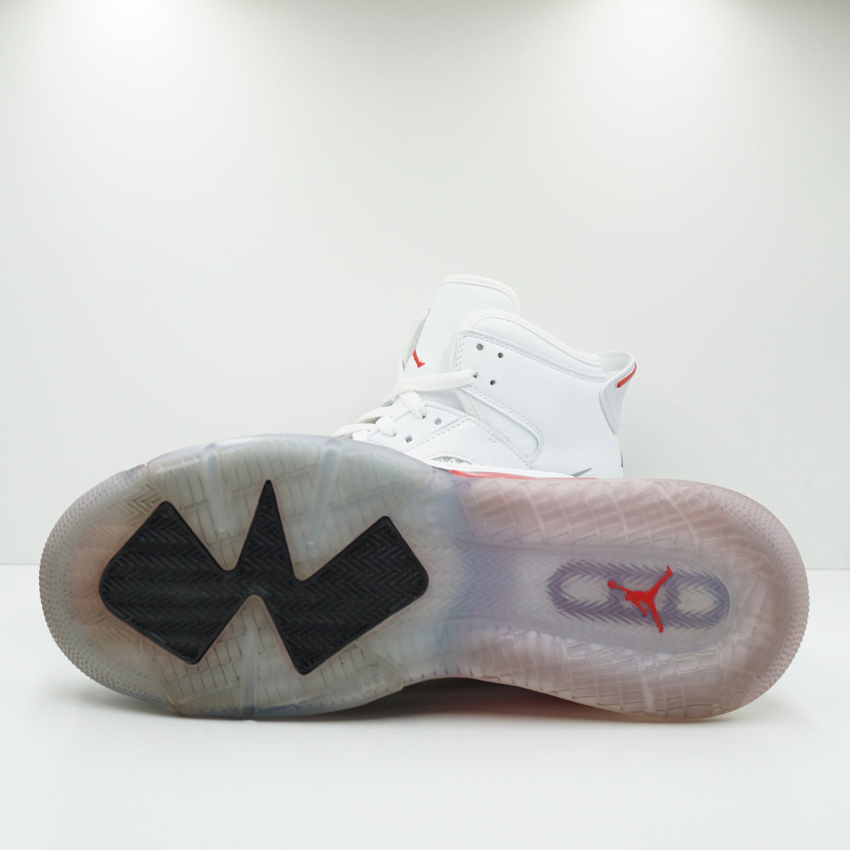 Jordan Mars 270 White Fire Red