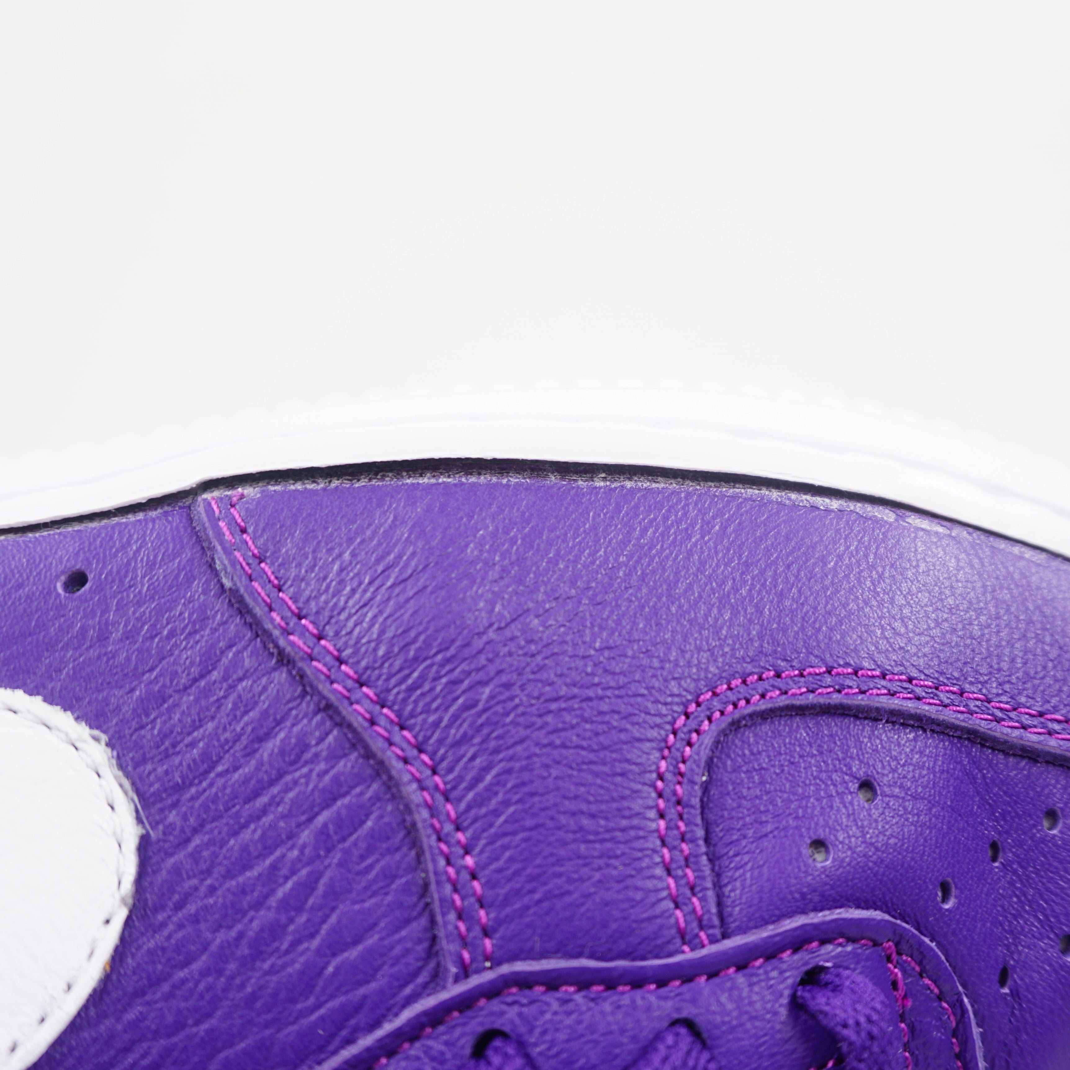Nike Air Force 1 High Varsity Purple (2015)