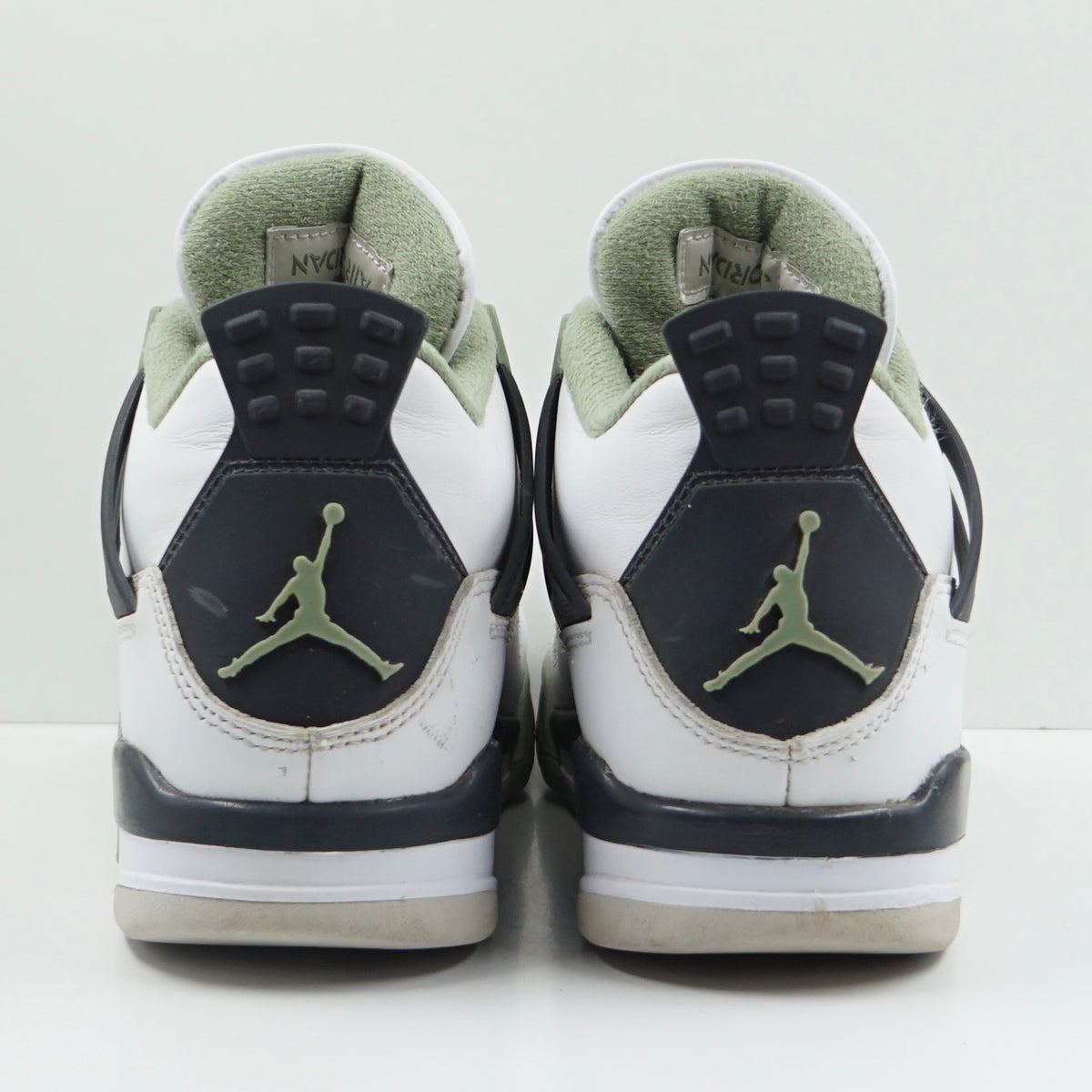 Jordan 4 Retro Seafoam (W)