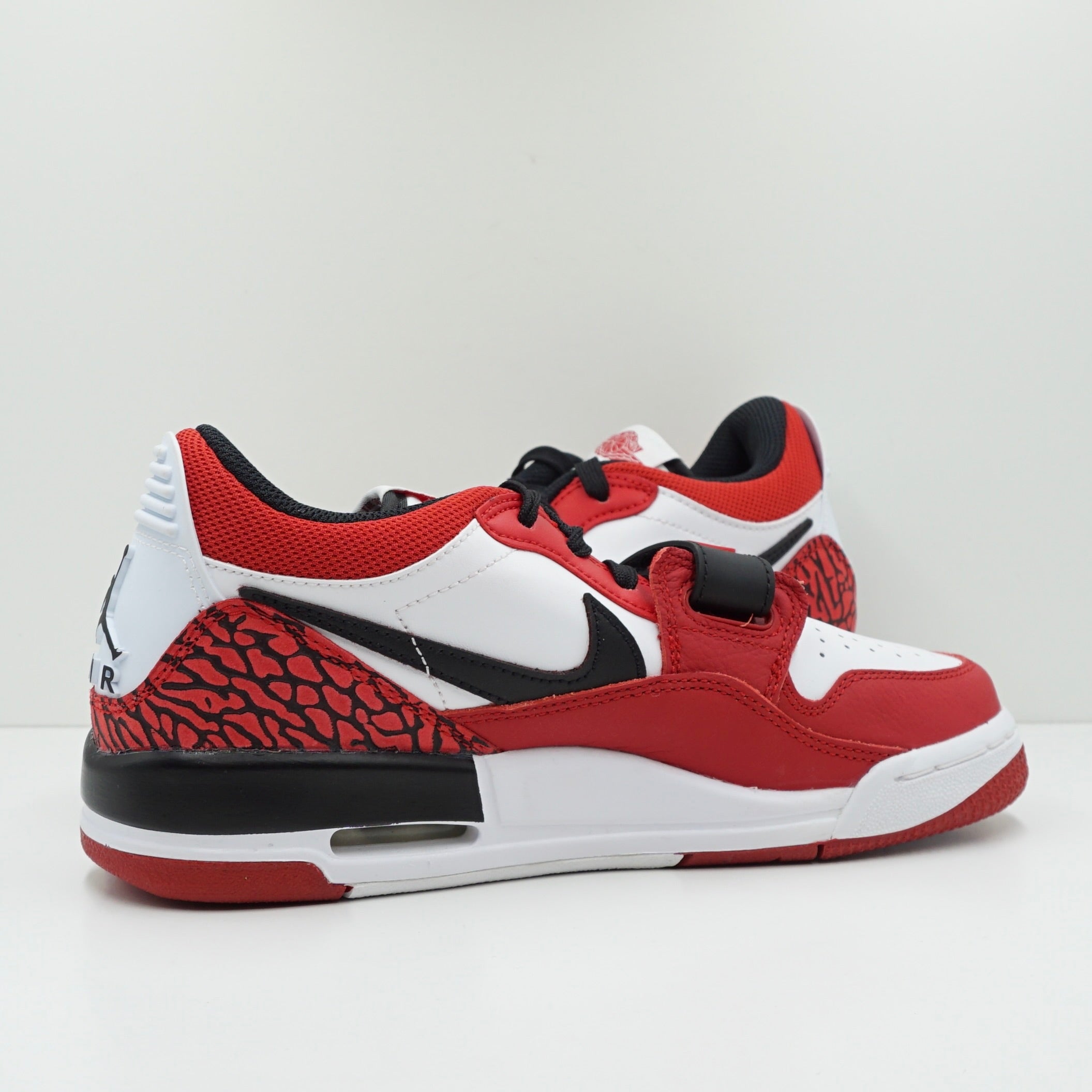 Jordan Legacy 312 Low White Gym Red (GS)