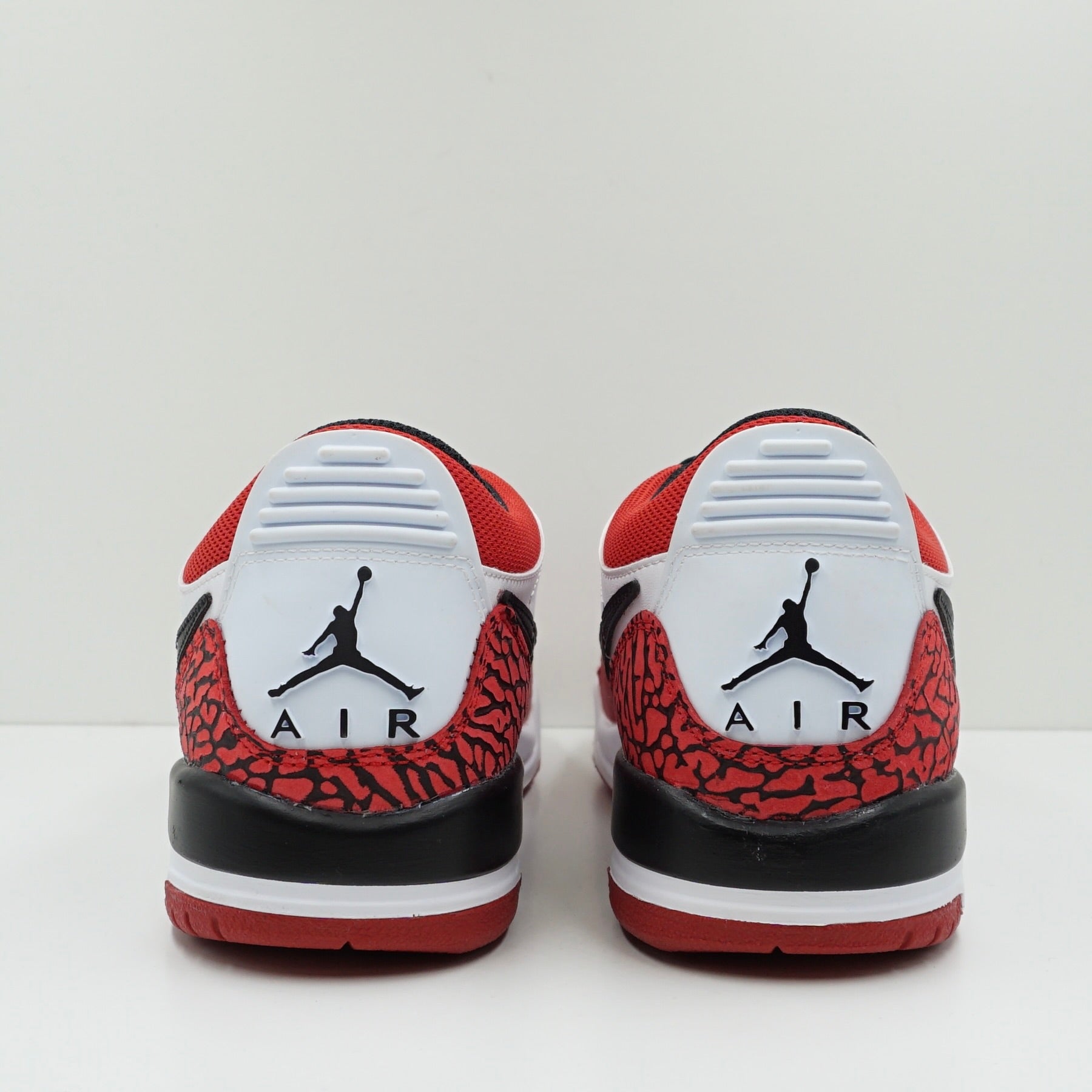 Jordan Legacy 312 Low White Gym Red (GS)