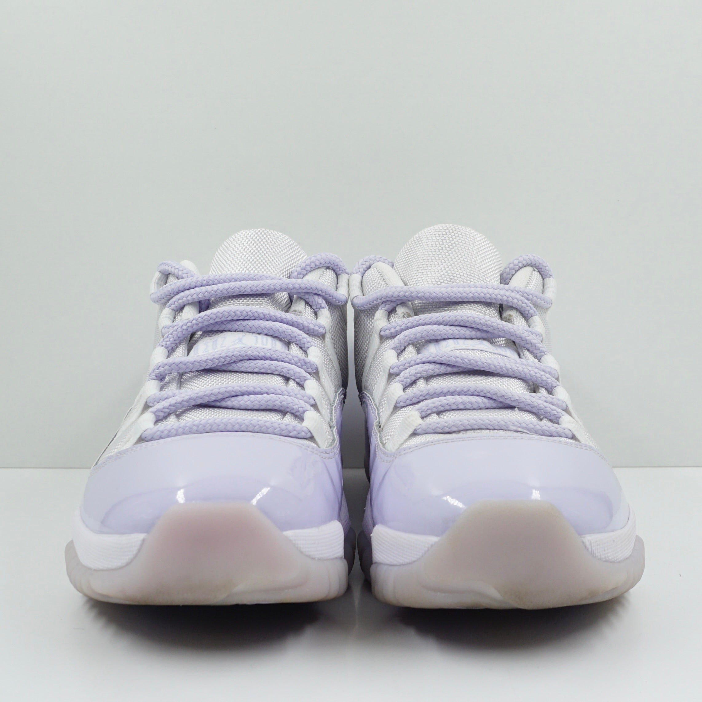 Jordan 11 Retro Low Pure Violet (W)