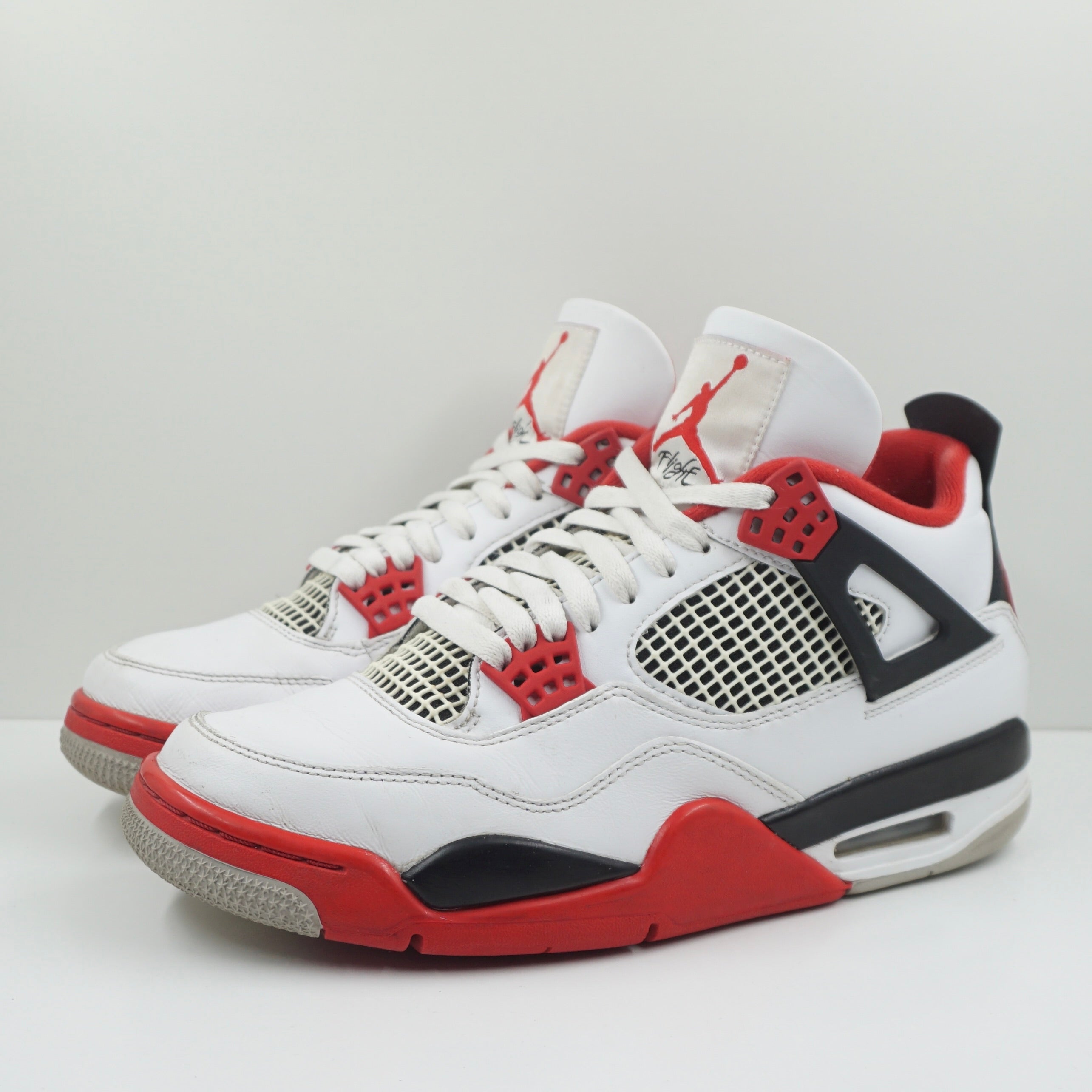 Jordan 4 Retro Fire Red (2020)
