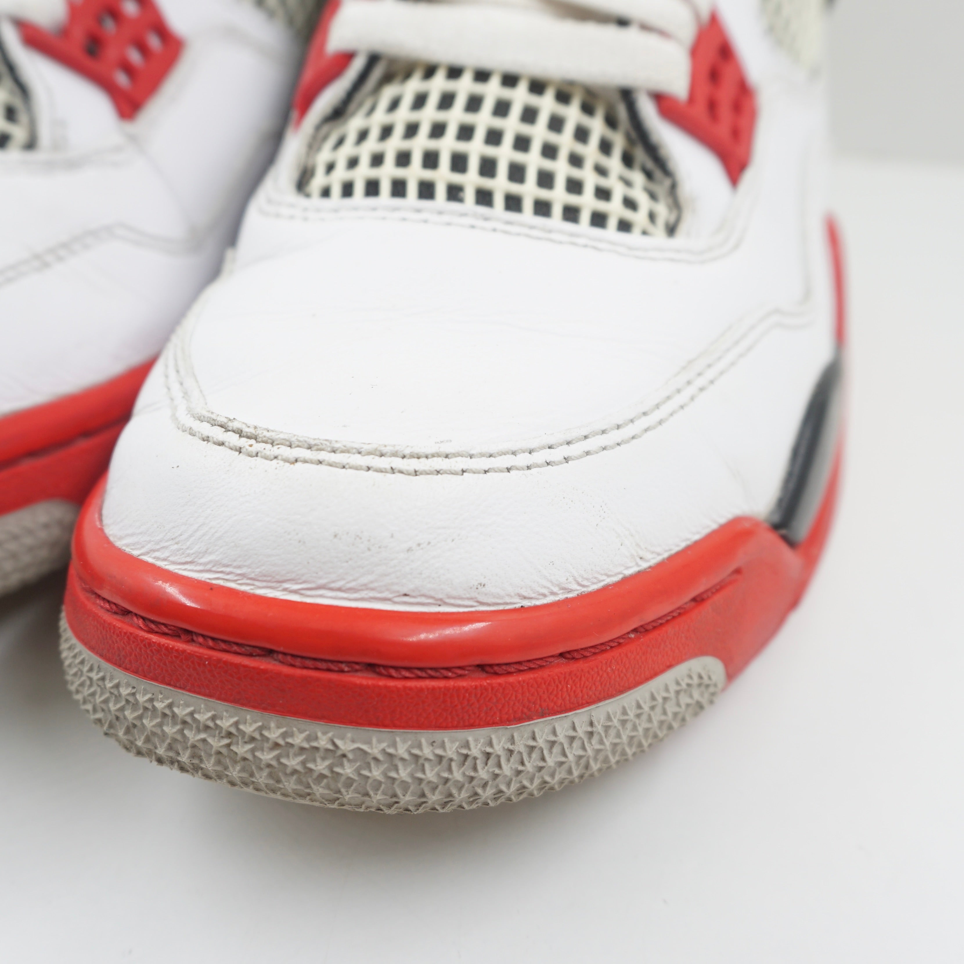 Jordan 4 Retro Fire Red (2020)