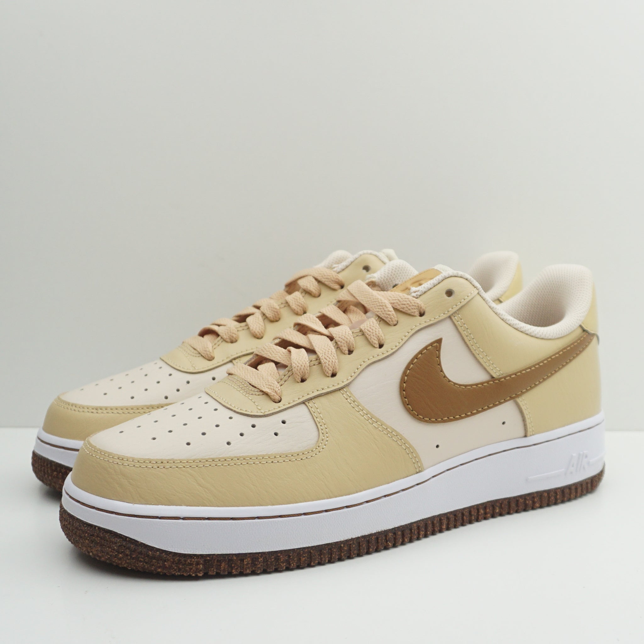 Nike Air Force 1 Low '07 LV8 Pearl White Sesame