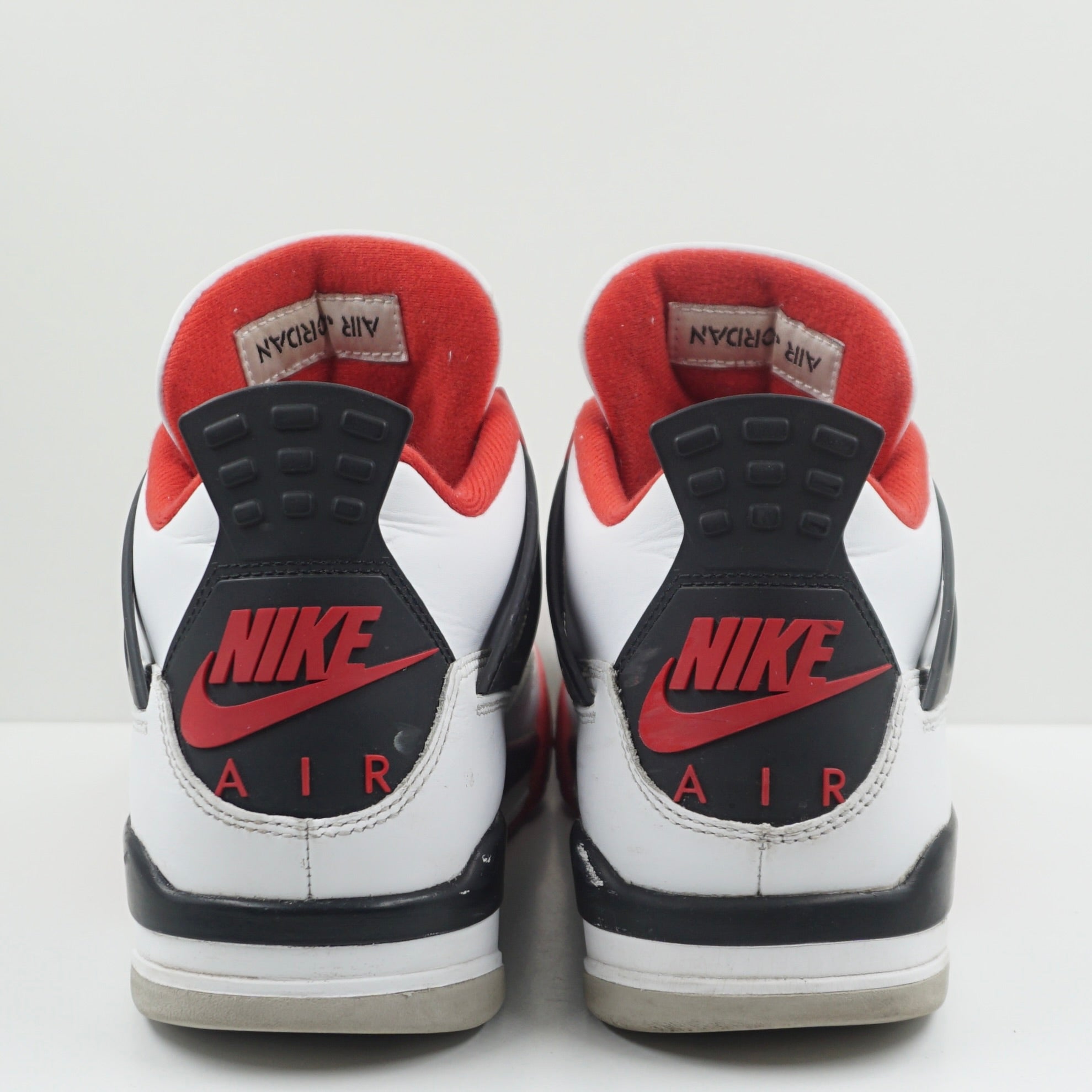 Jordan 4 Retro Fire Red (2020)