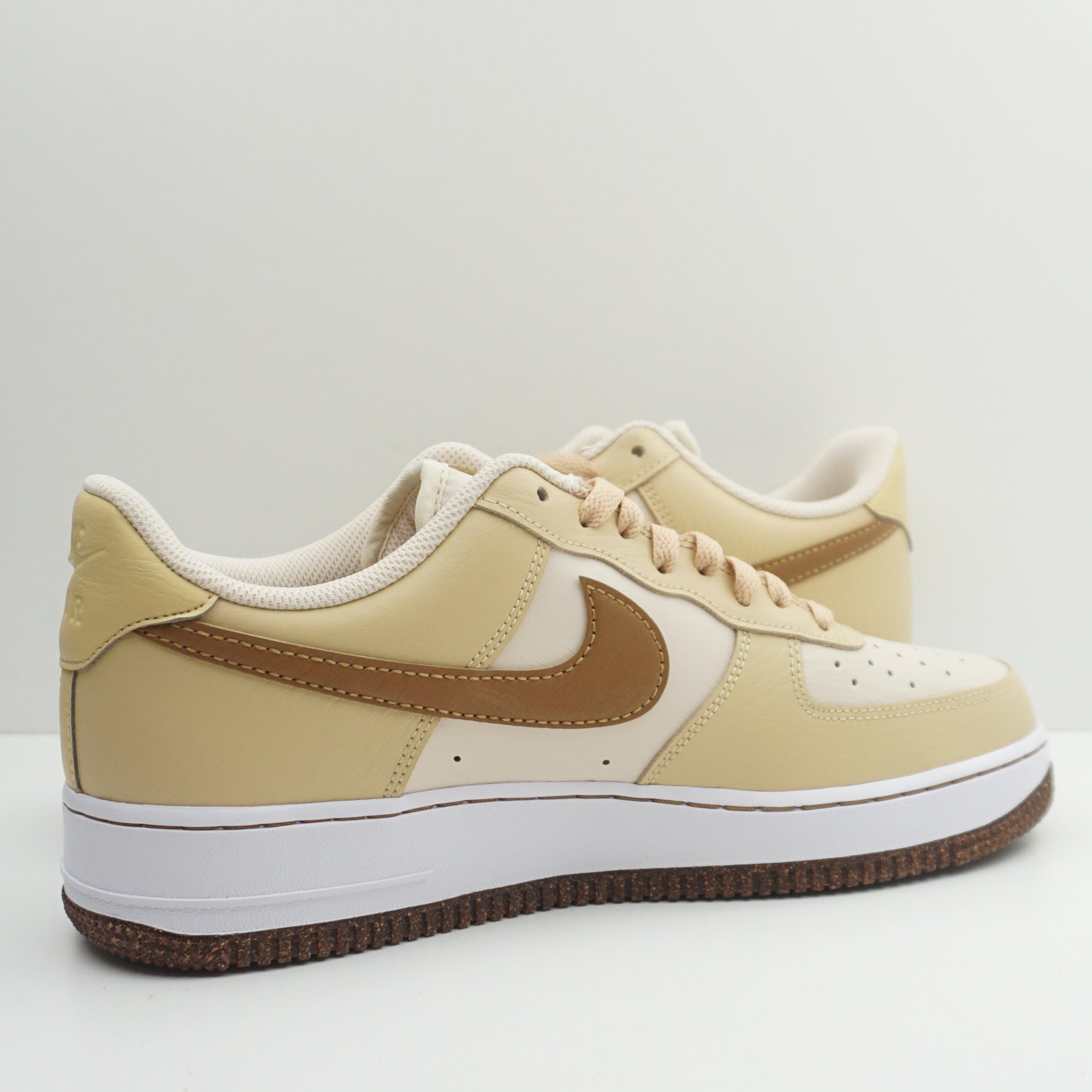 Nike Air Force 1 Low '07 LV8 Pearl White Sesame