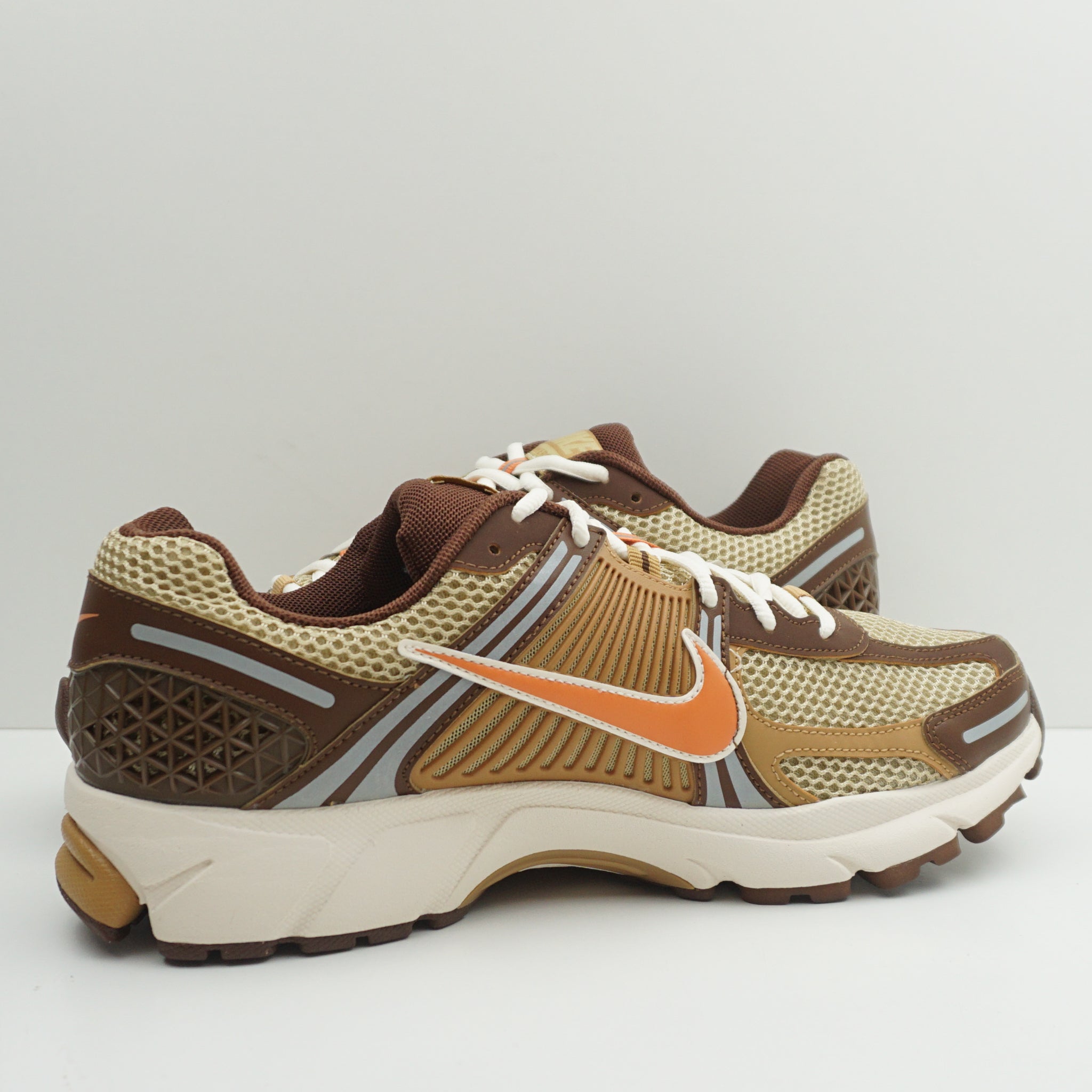 Nike Zoom Vomero 5 Wheat Grass Cacao Wow