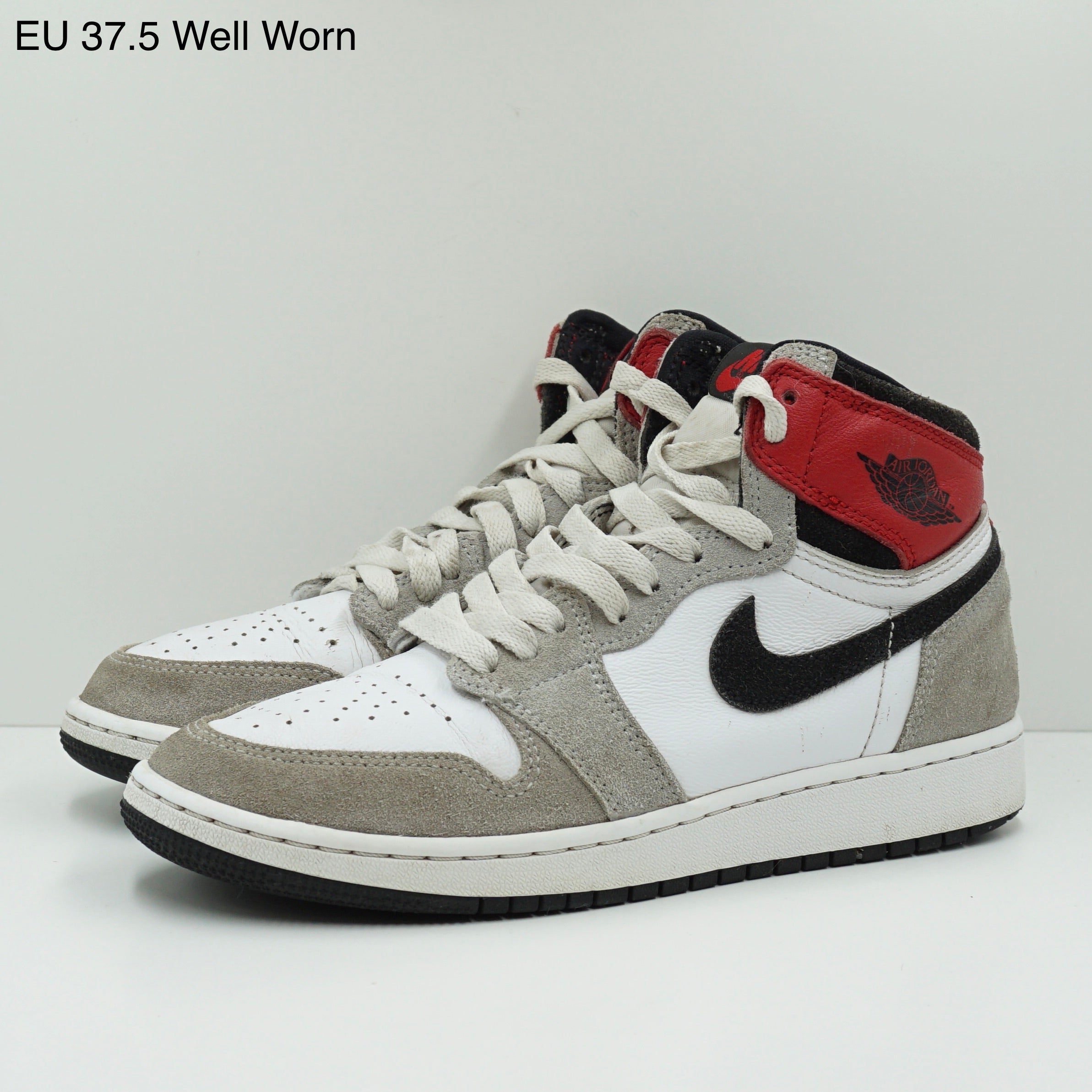 Jordan 1 Retro High Light Smoke Grey (GS)