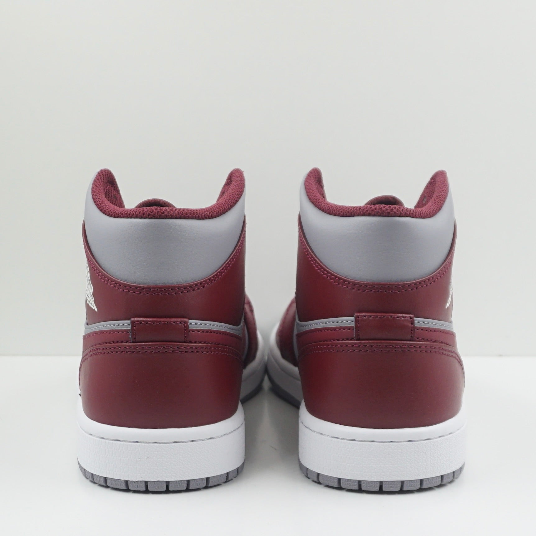 Jordan 1 Mid Cherrywood Red