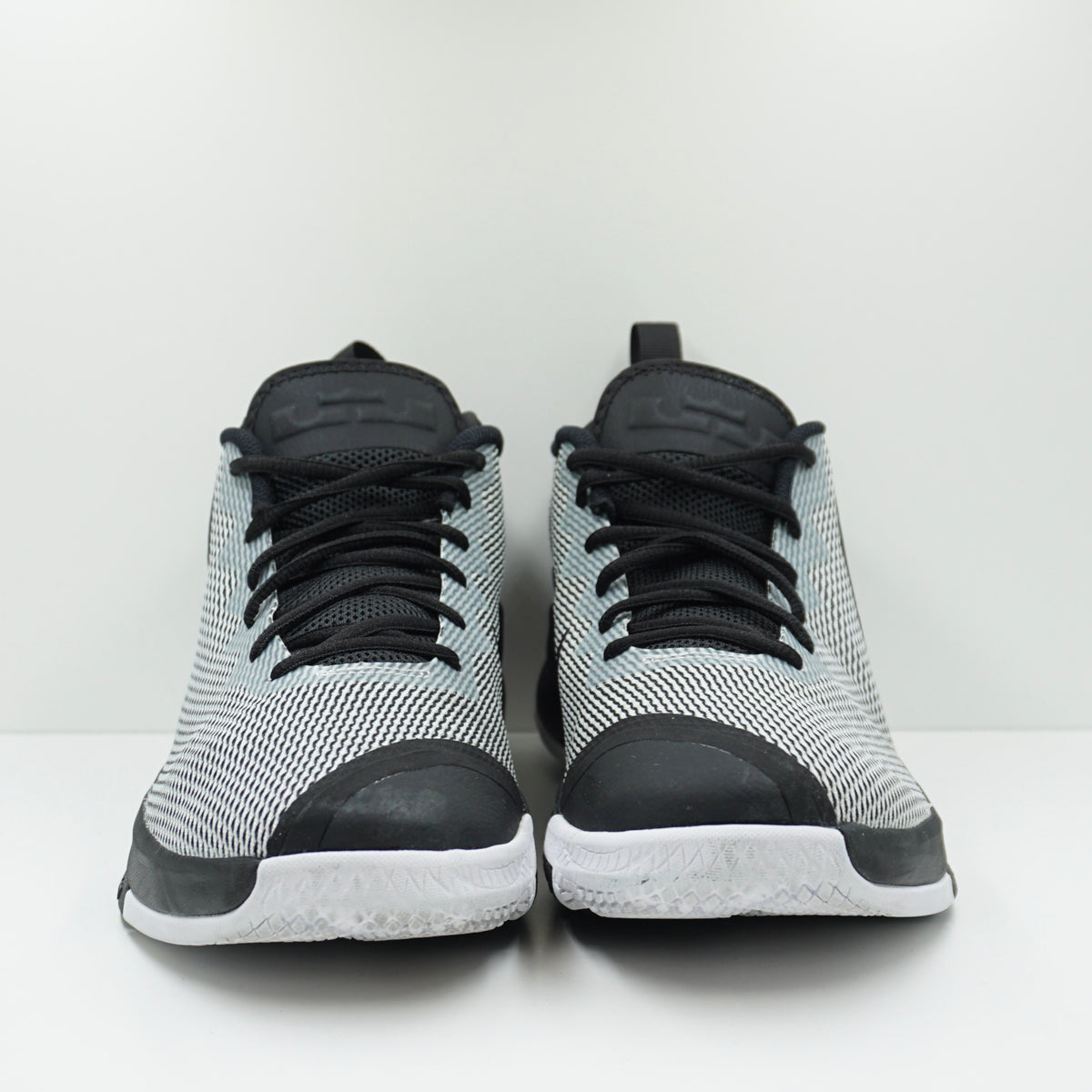 Nike LeBron Witness 2 Black White