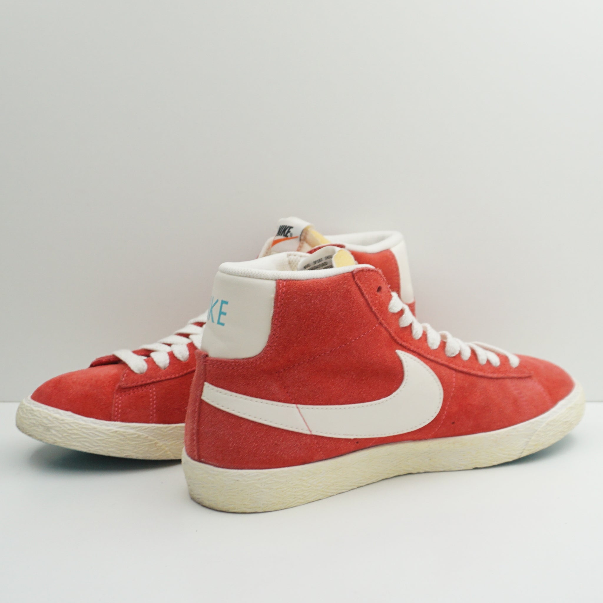 Nike Blazer Mid Vintage Red Suede (W)