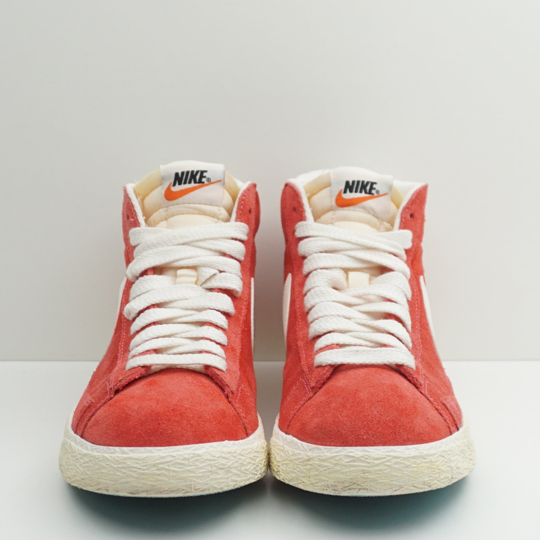 Nike Blazer Mid Vintage Red Suede (W)