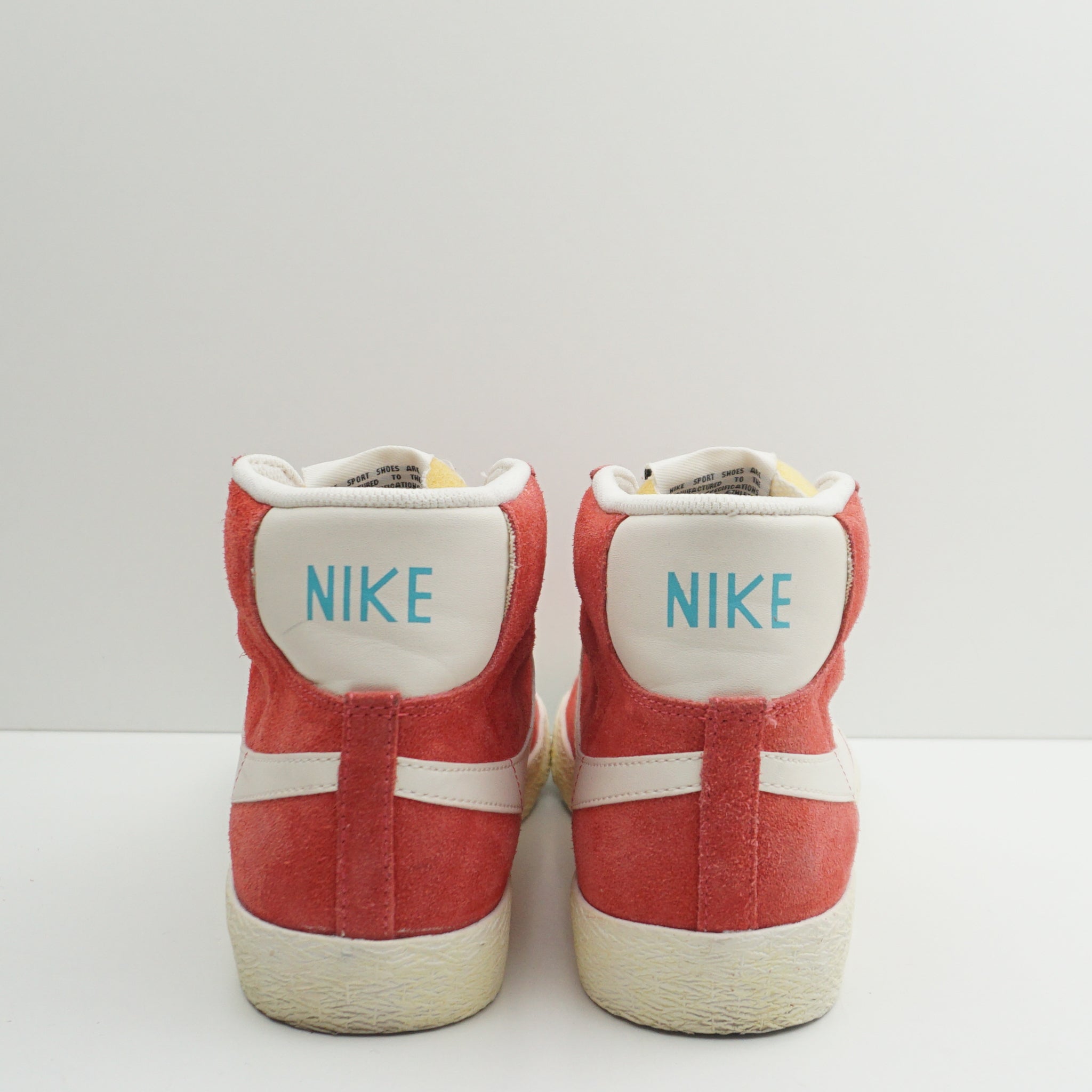 Nike Blazer Mid Vintage Red Suede (W)