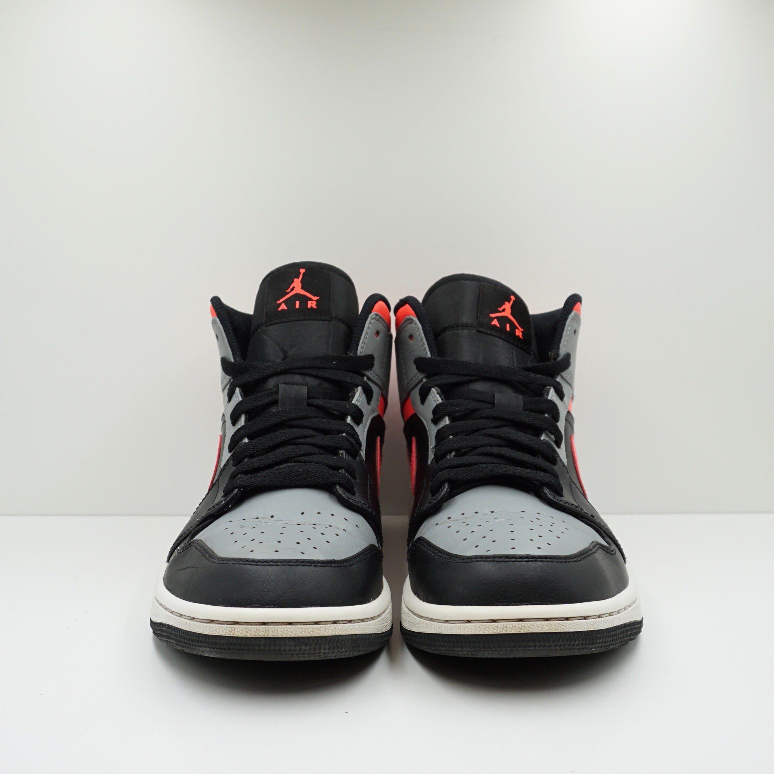 Jordan 1 Mid Pink Shadow