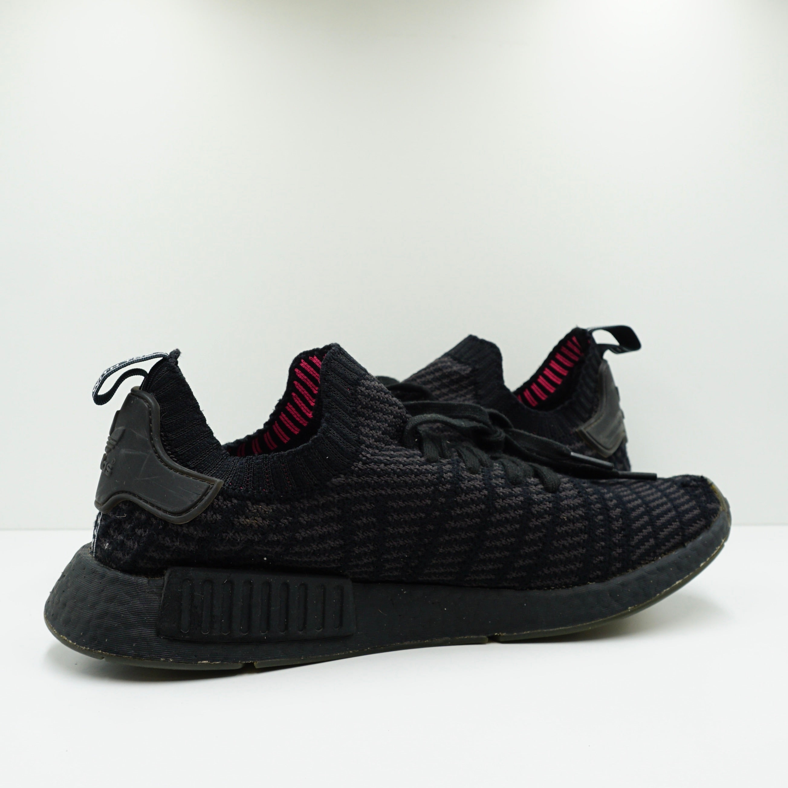 Adidas NMD R1 STLT Triple Black