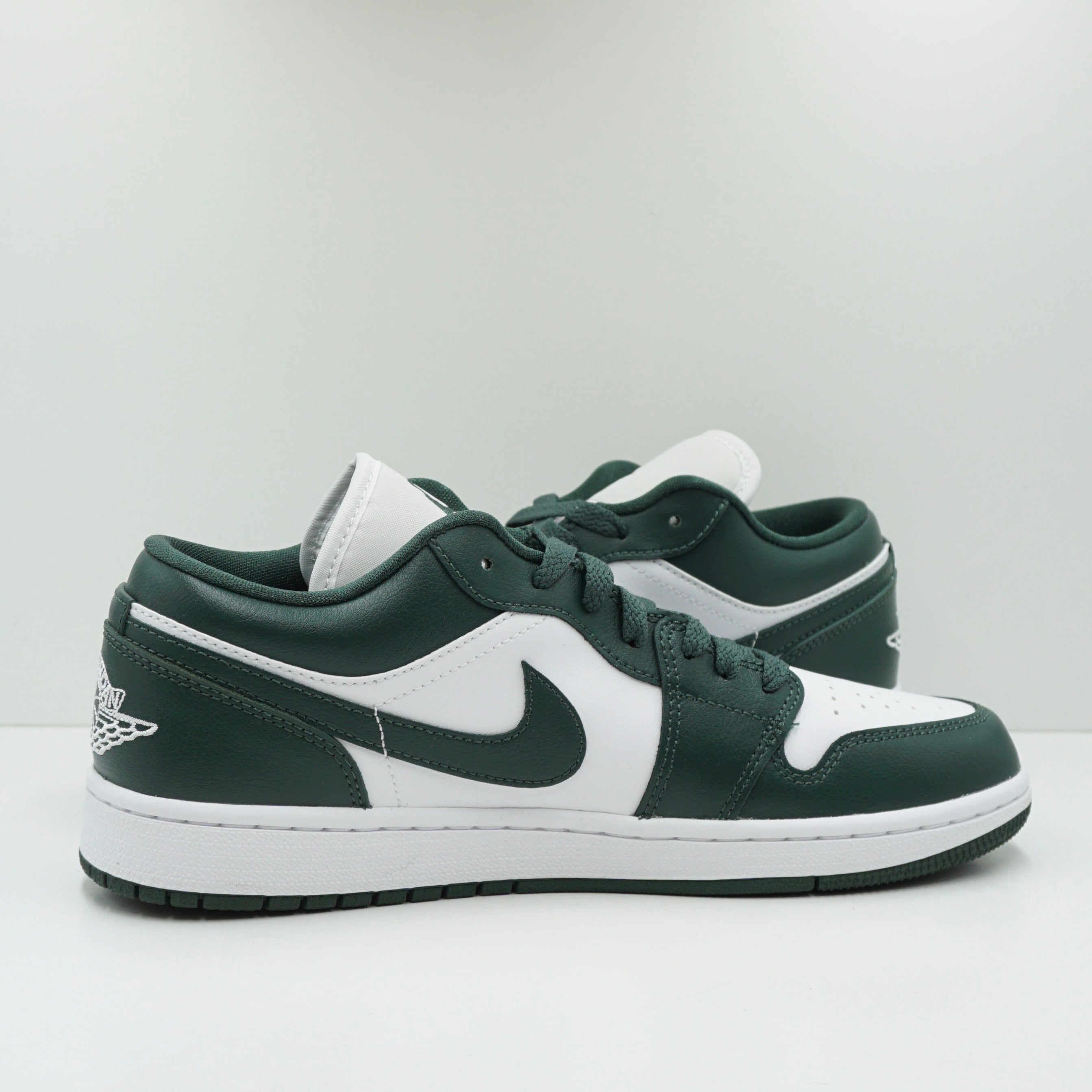Jordan 1 Low Galactic Jade (W)
