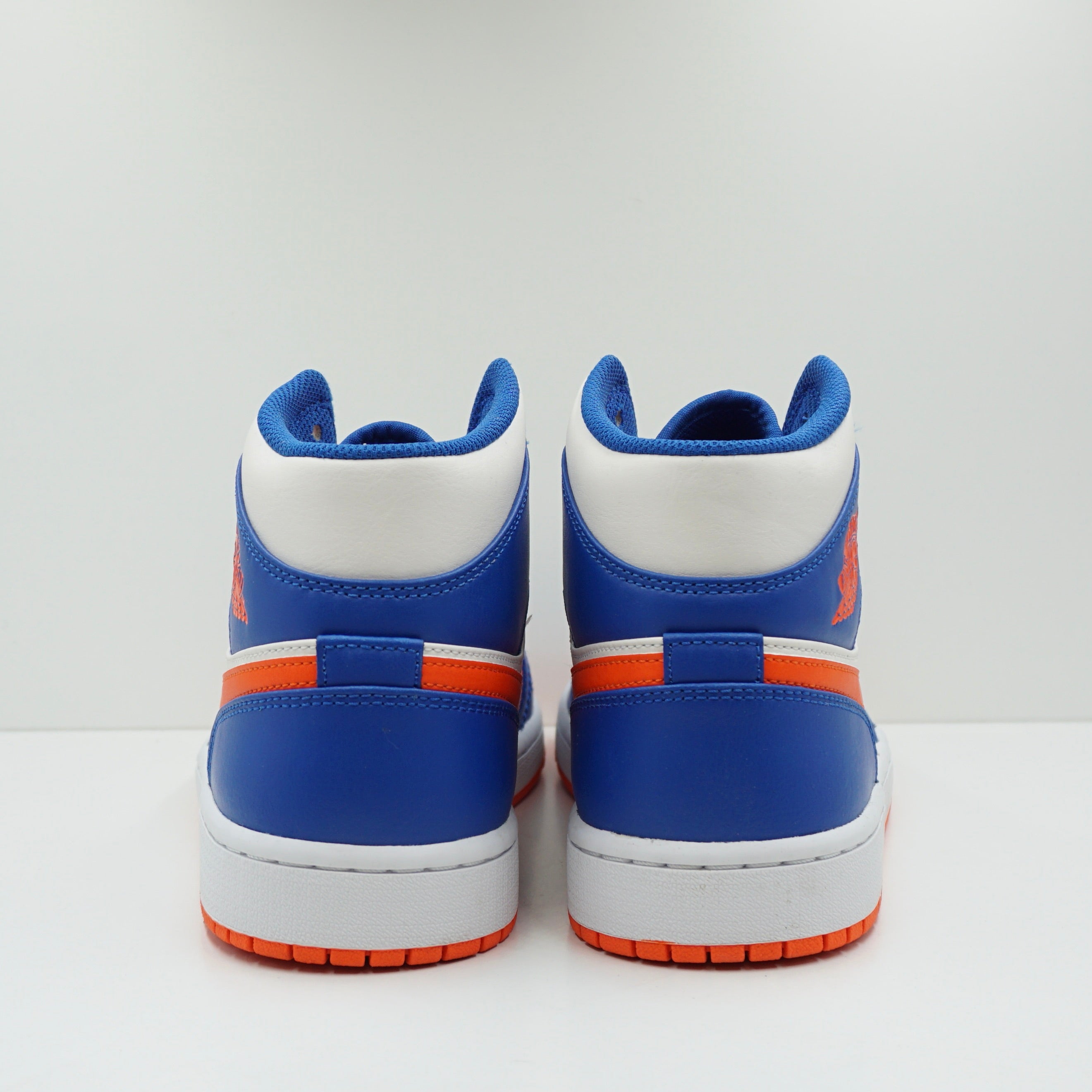 Jordan 1 Mid Knicks