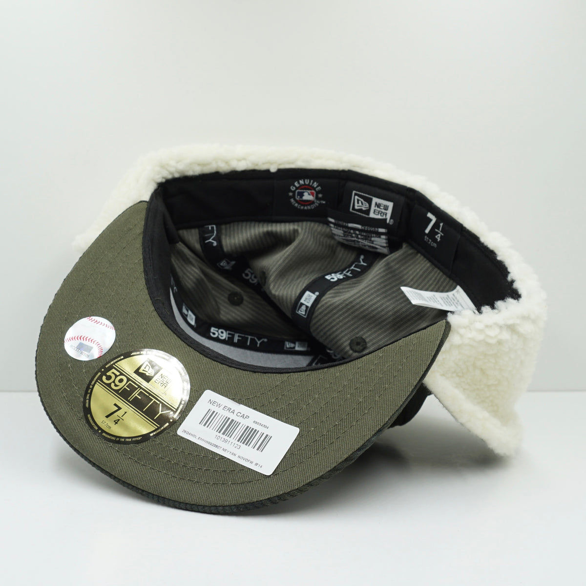 New Era New York Yankees Green Camo Corduroy Winter Fitted Cap