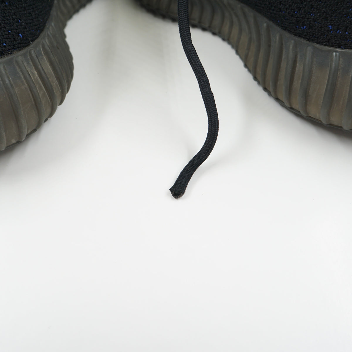 Adidas Yeezy 350 Boost V2 Dazzling Blue