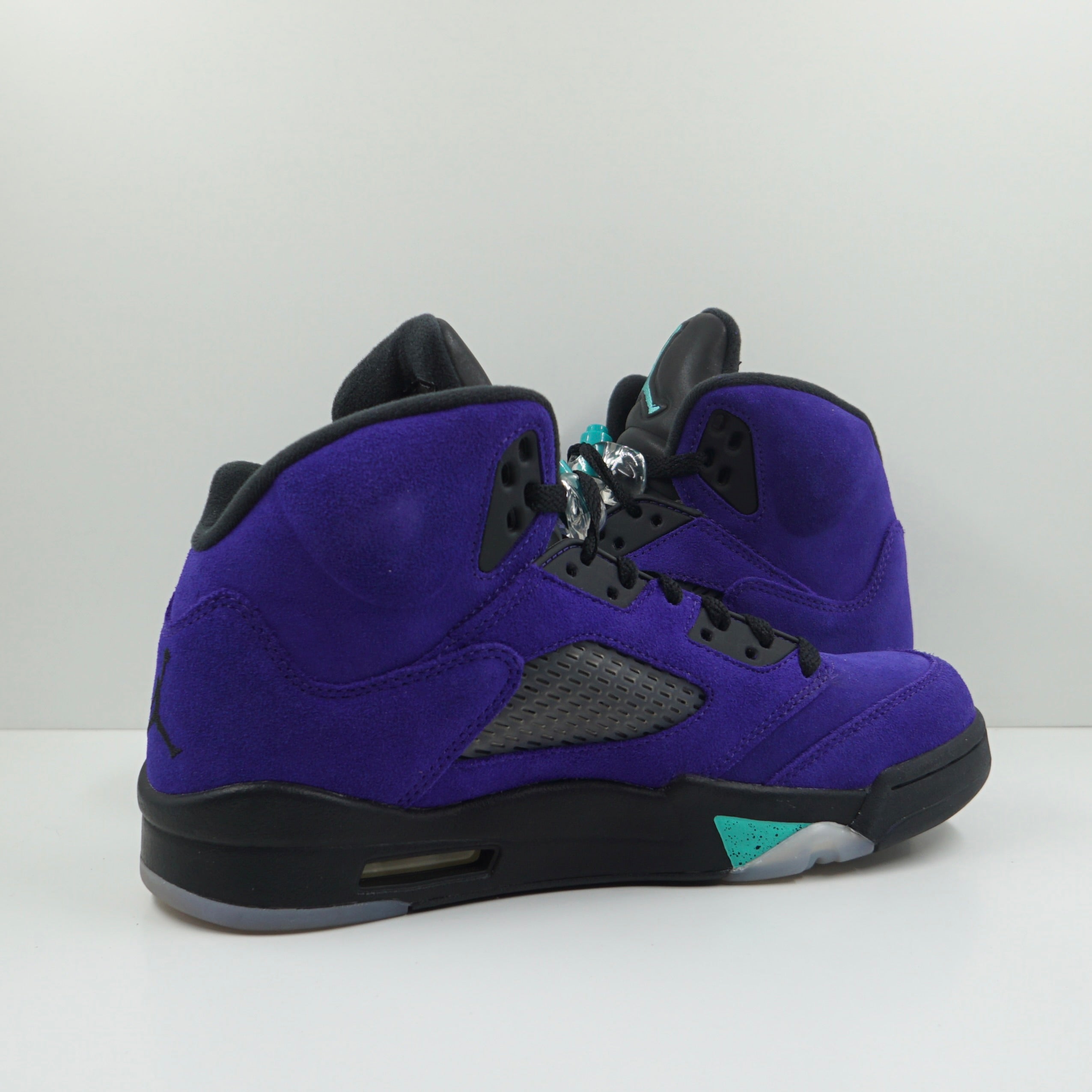 Jordan 5 Retro Alternate Grape
