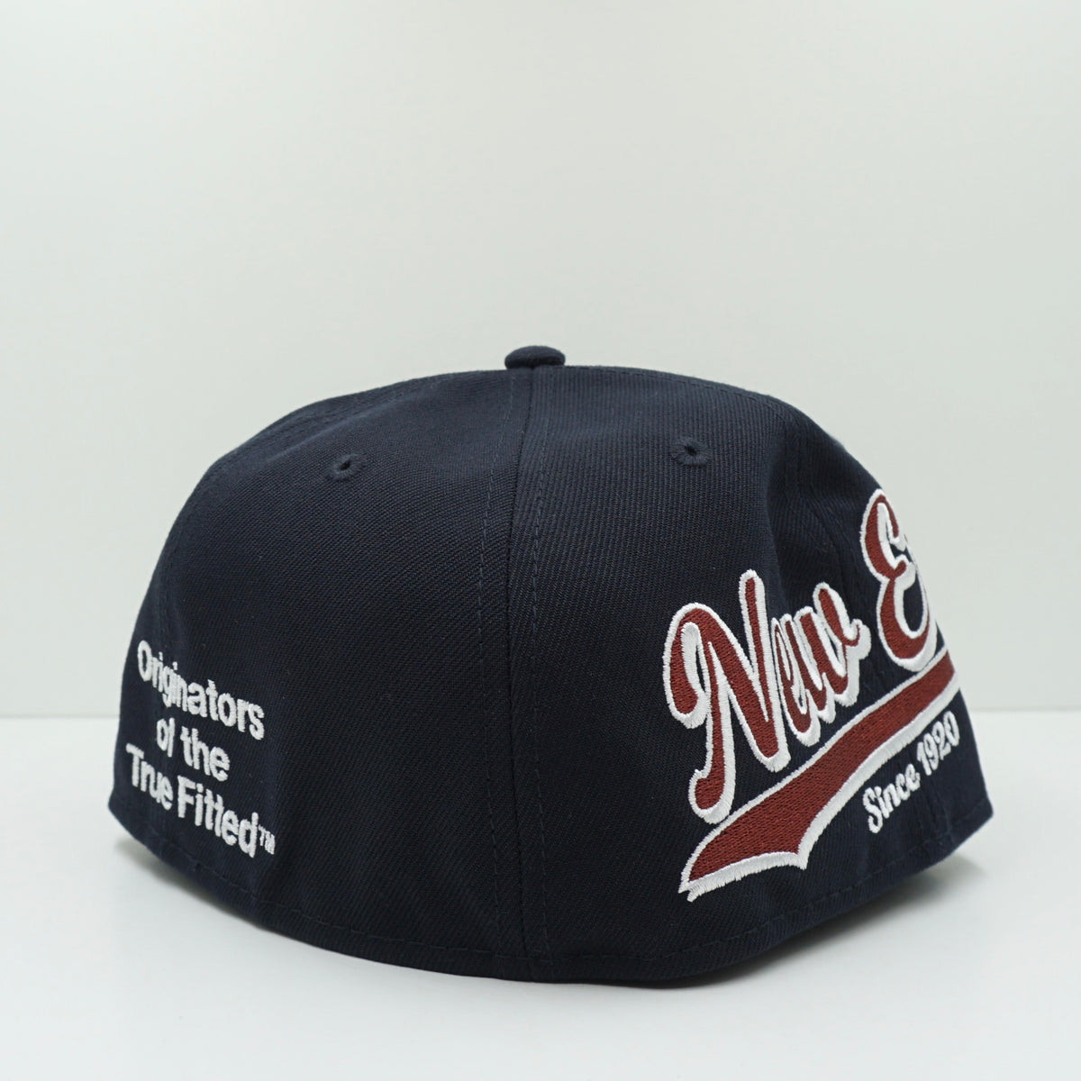 New Era Heritage Script Navy Fitted Cap