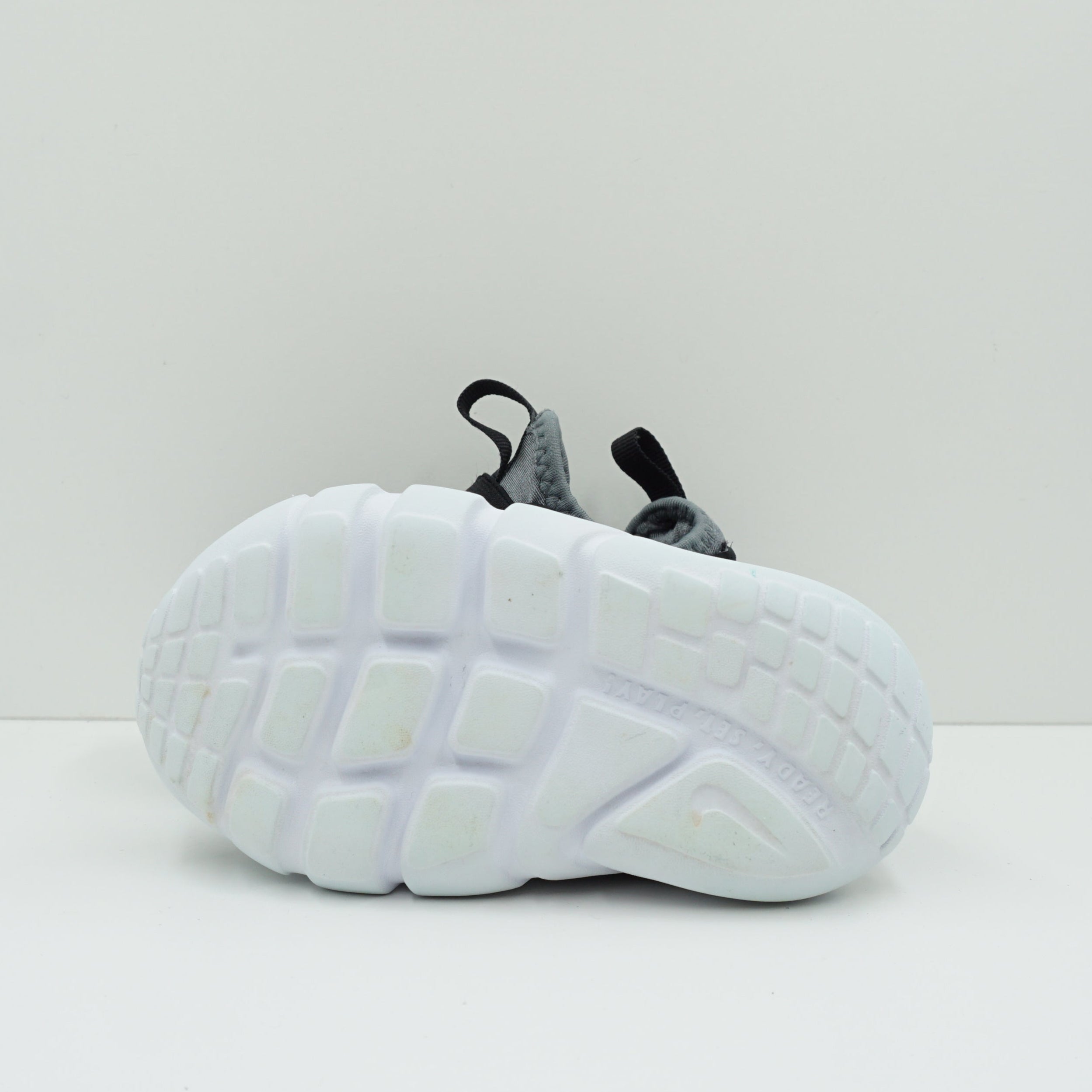 Nike Flex Runner 2 Black Metallic Gold Toddler