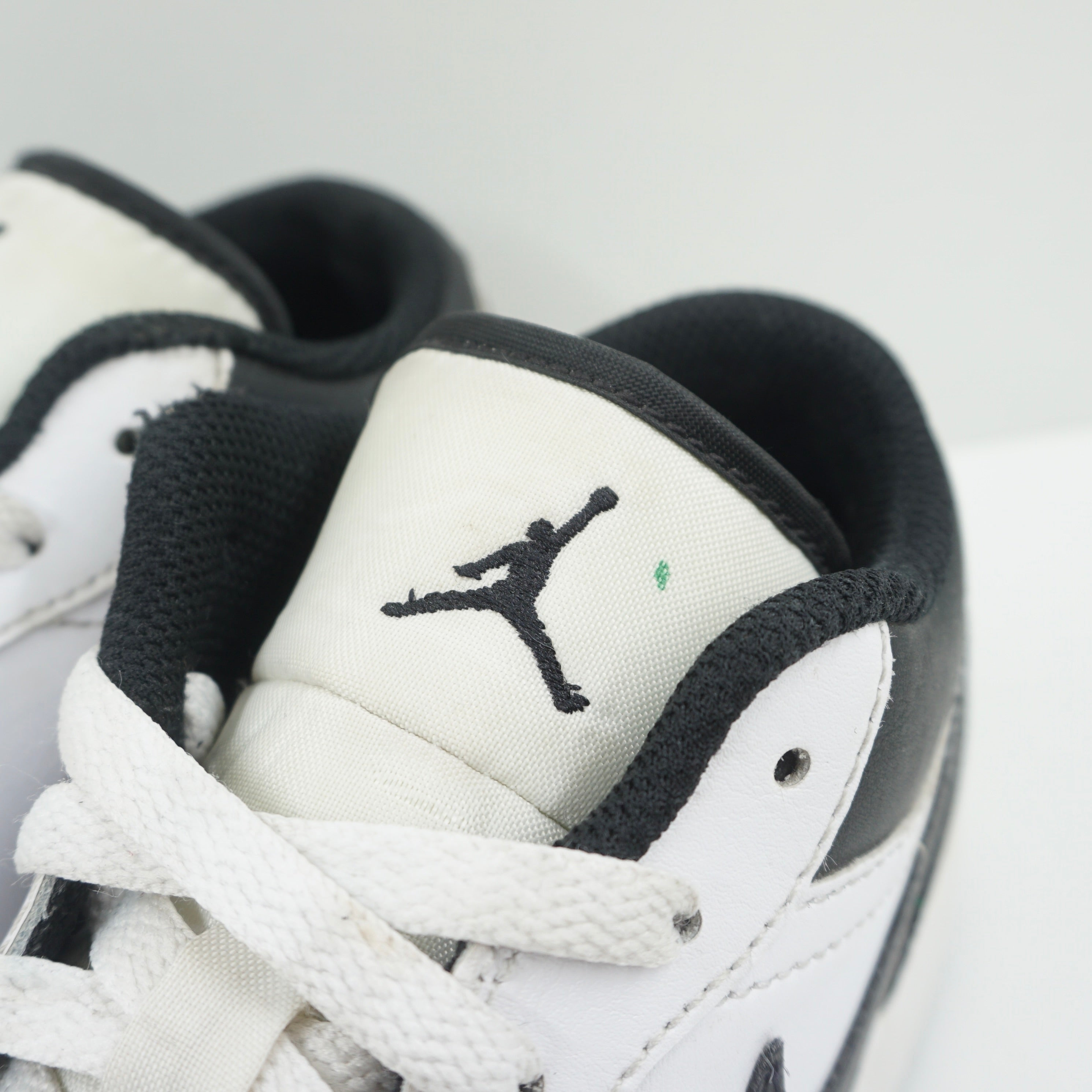 Jordan 1 Low White Black (GS)