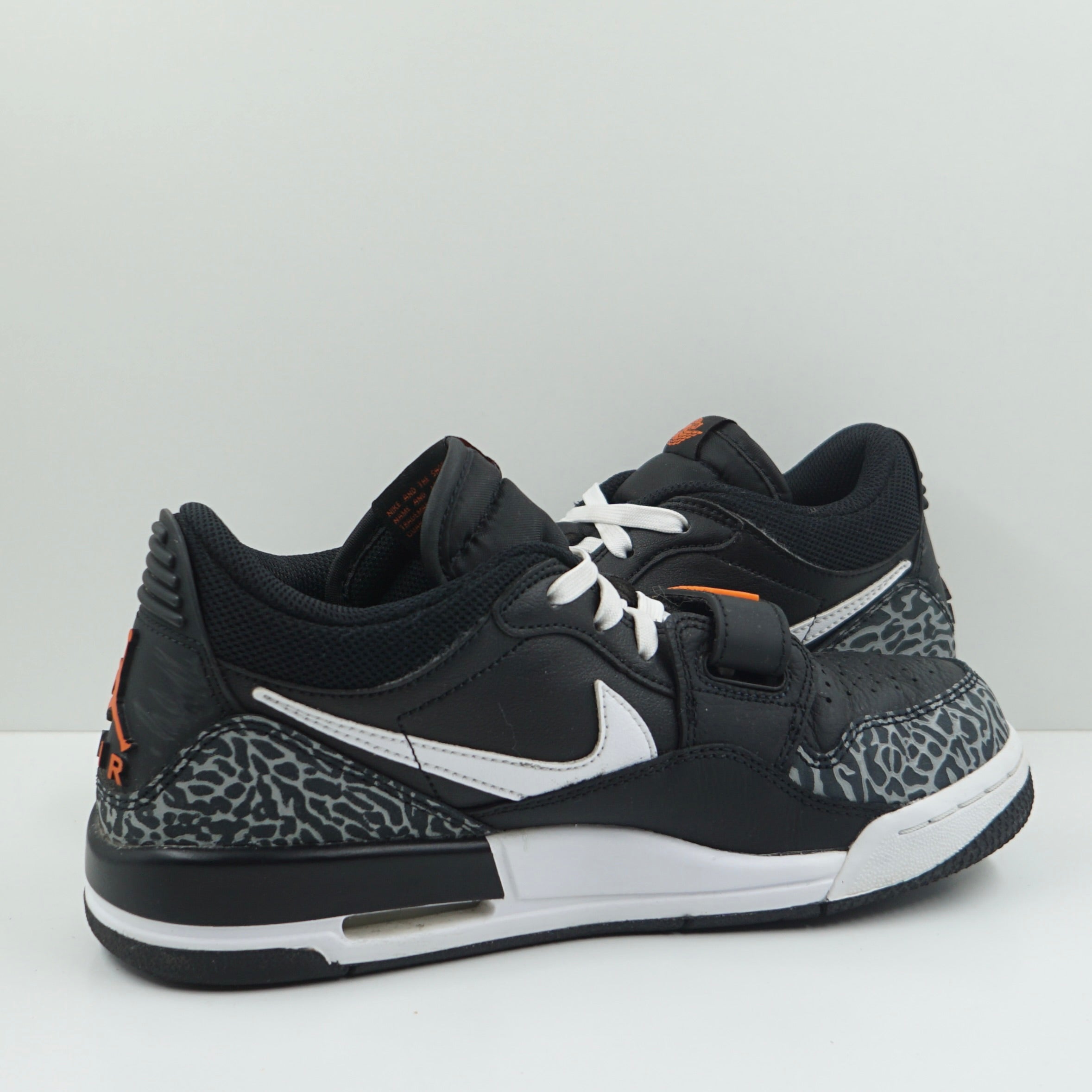 Jordan Legacy 312 Low Black White Safety Orange (GS)