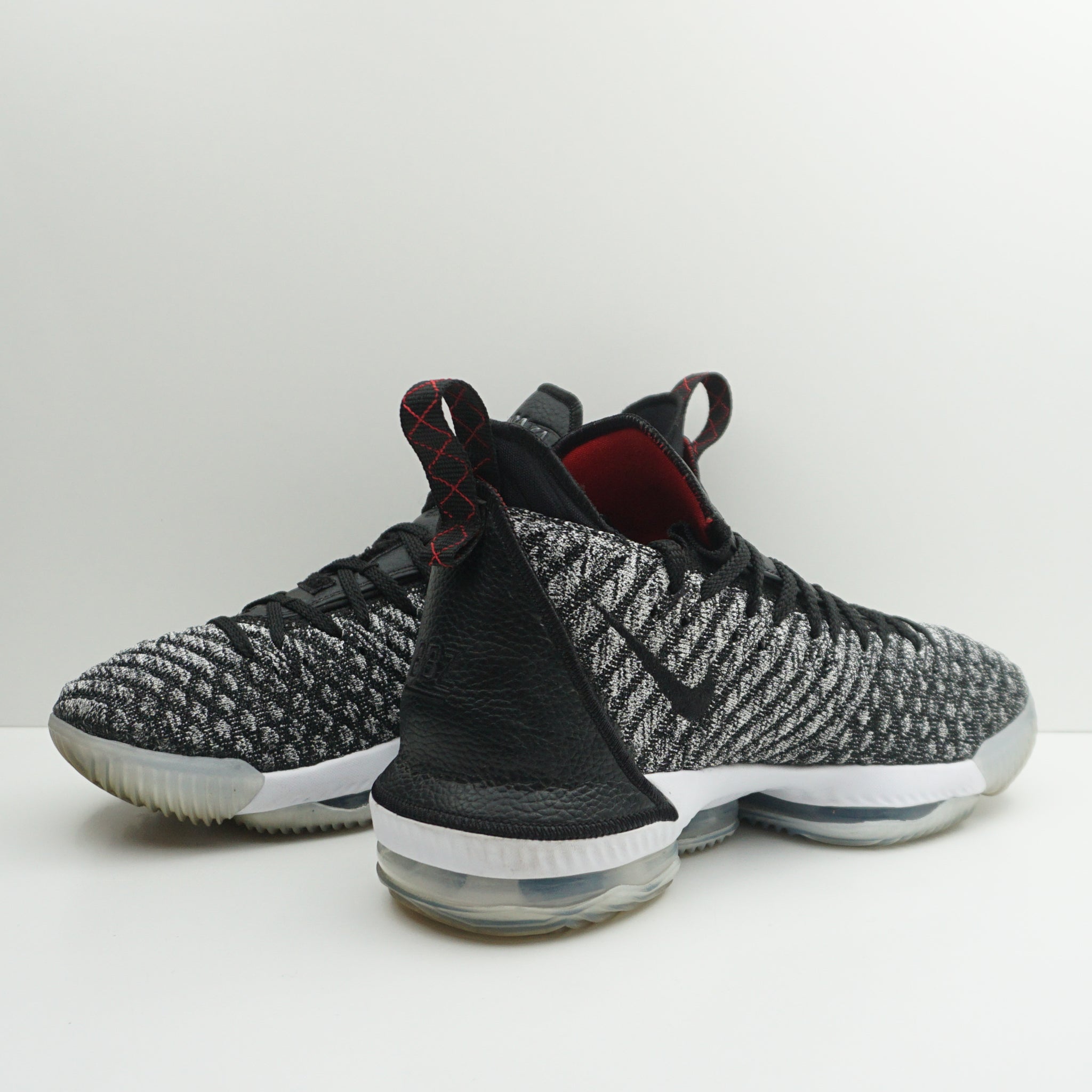Nike LeBron 16 Black Metallic Silver