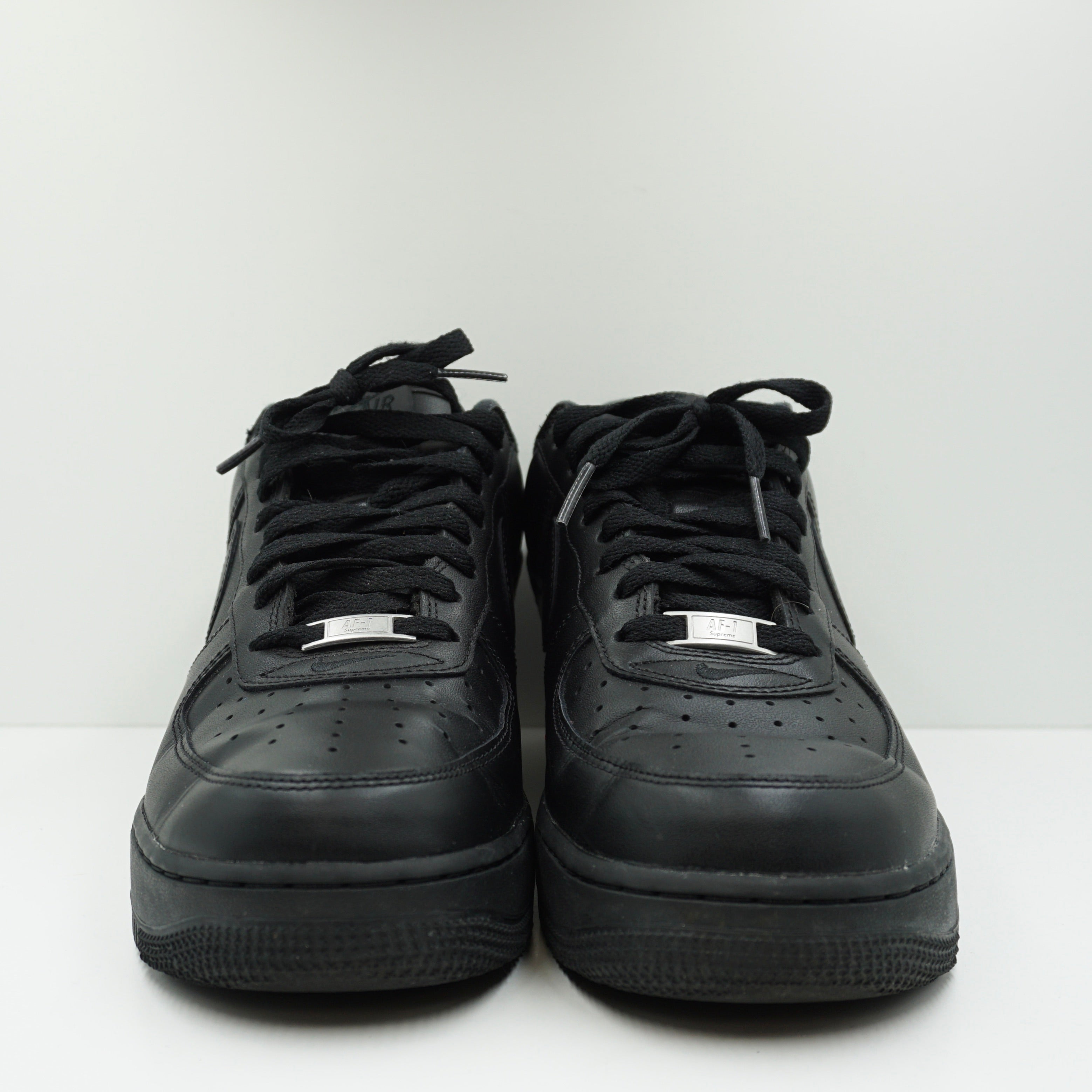 Nike Air Force 1 Low Supreme Black