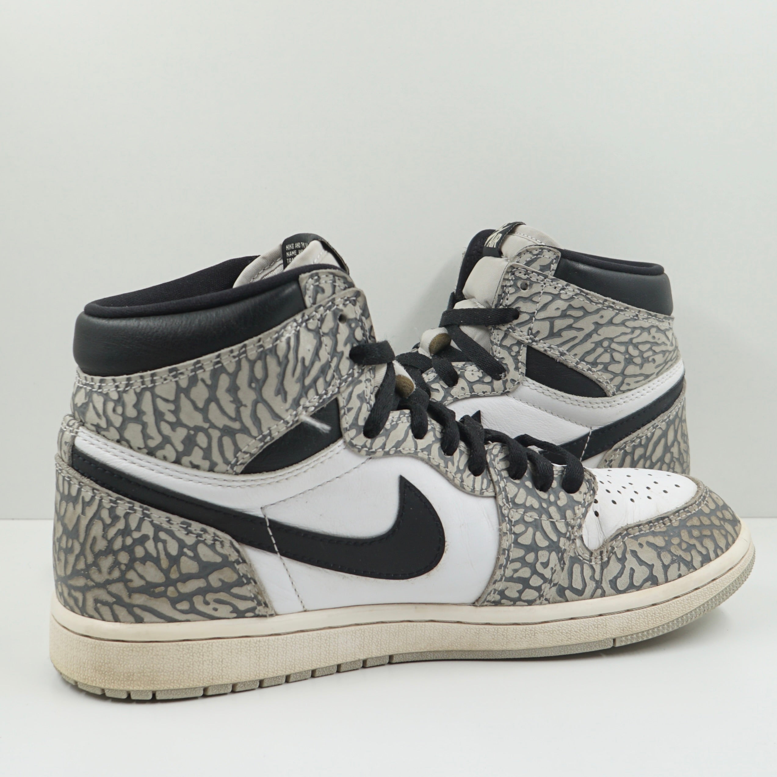 Jordan 1 Retro High OG White Cement