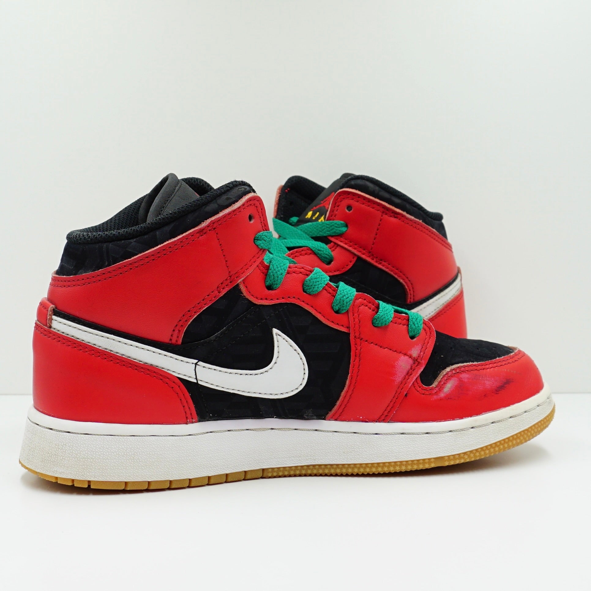 Jordan 1 Mid SE Christmas (GS)