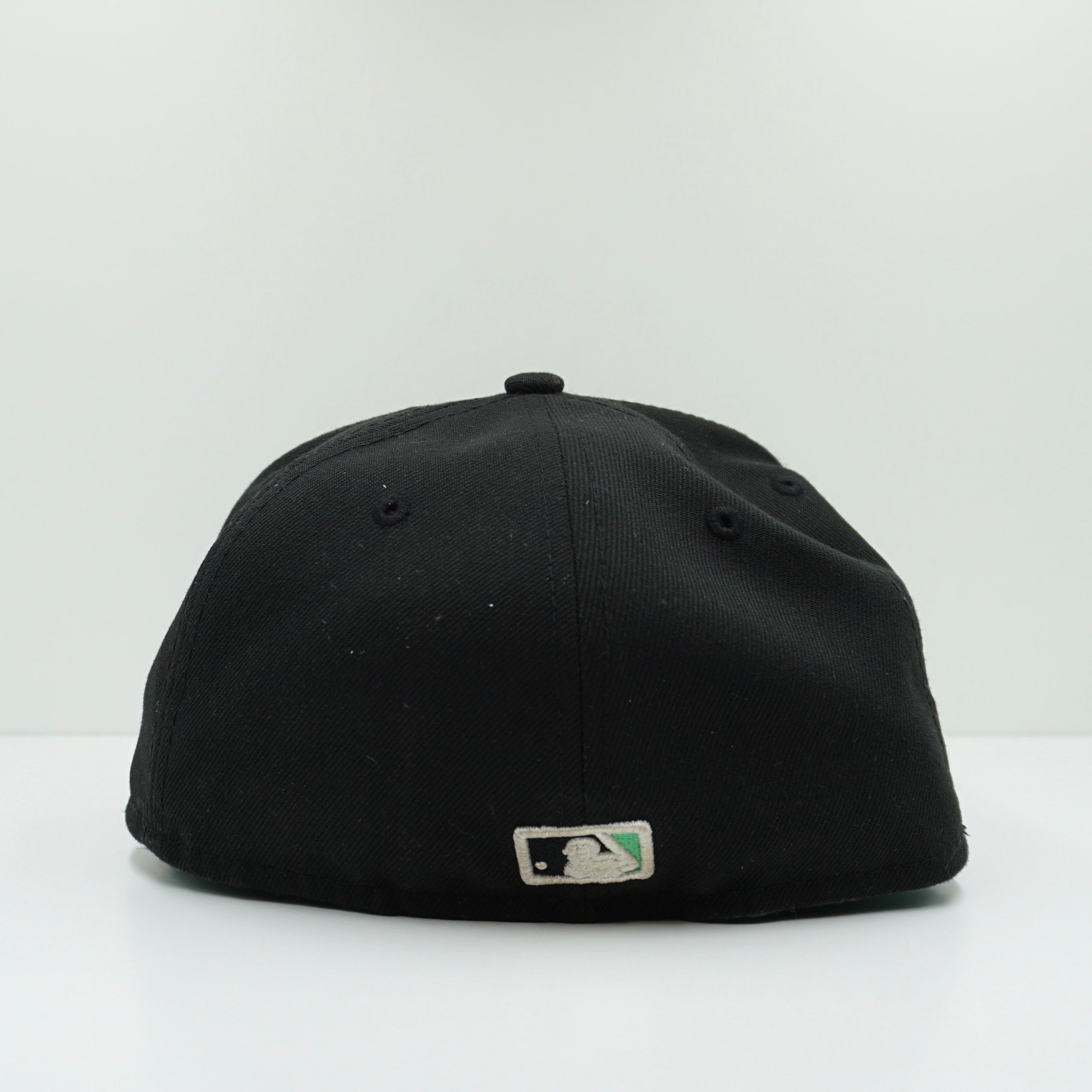 New Era White Sox Black Green World Series 2005 Fitted Cap