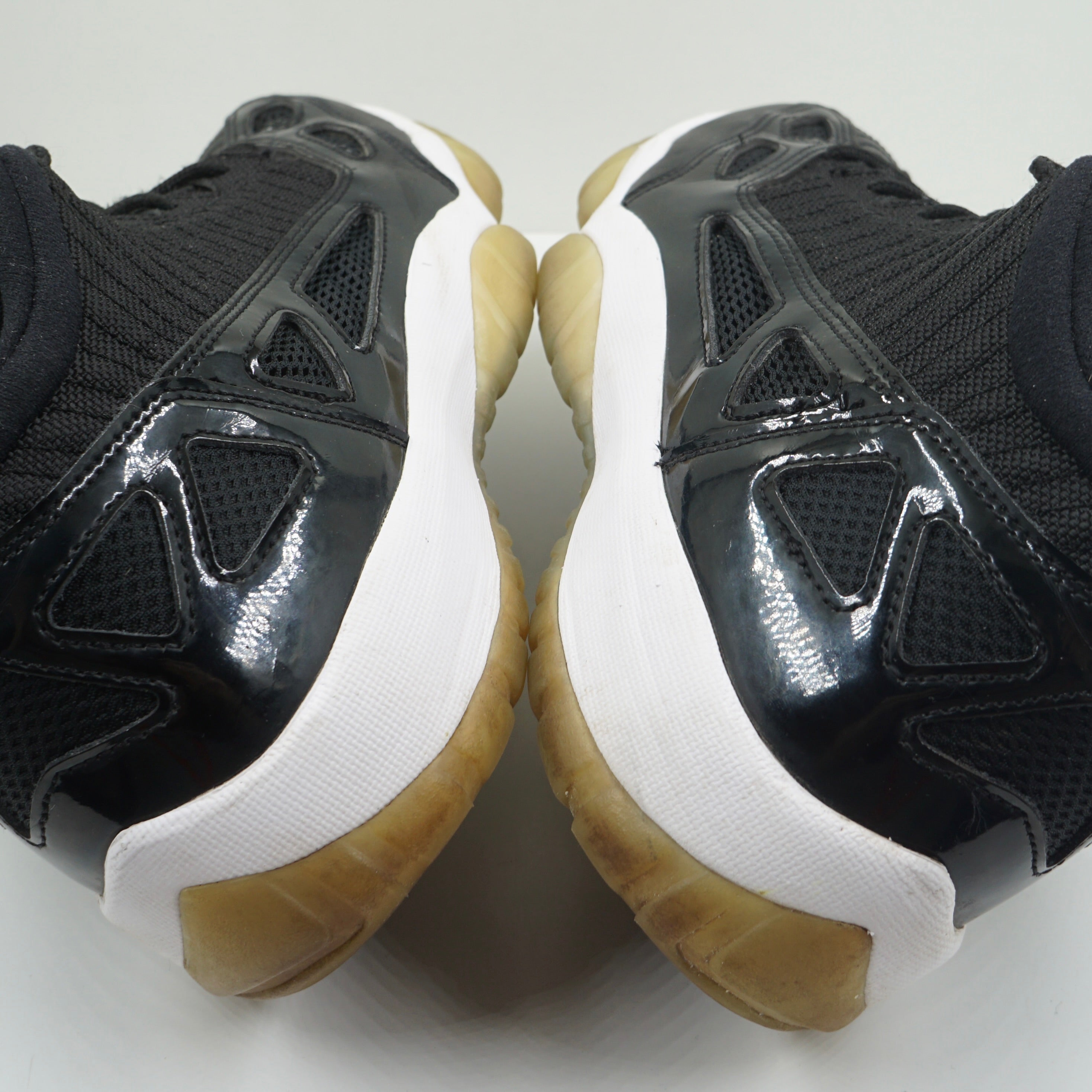 Jordan 11 Retro Low IE Space Jam