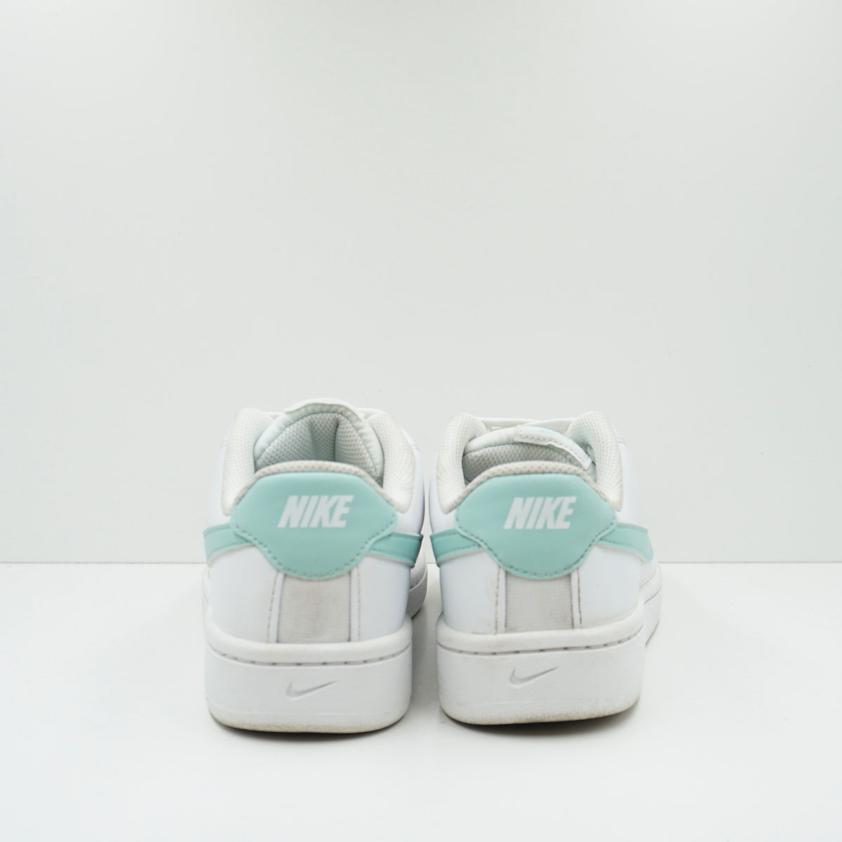 Nike Court Royale 2 Low Green White (W)