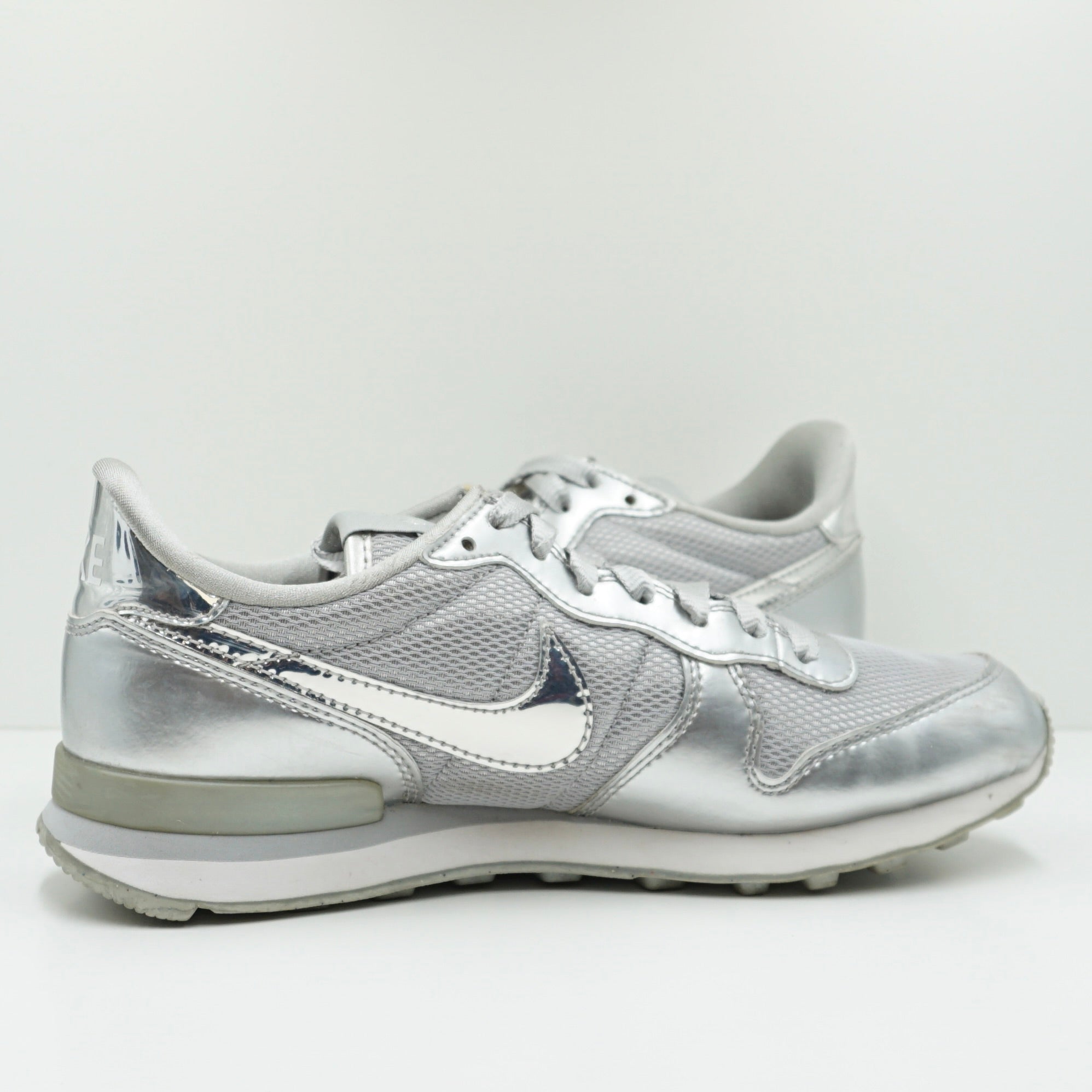 Nike Internationalist Premium Metallic Silver (W)
