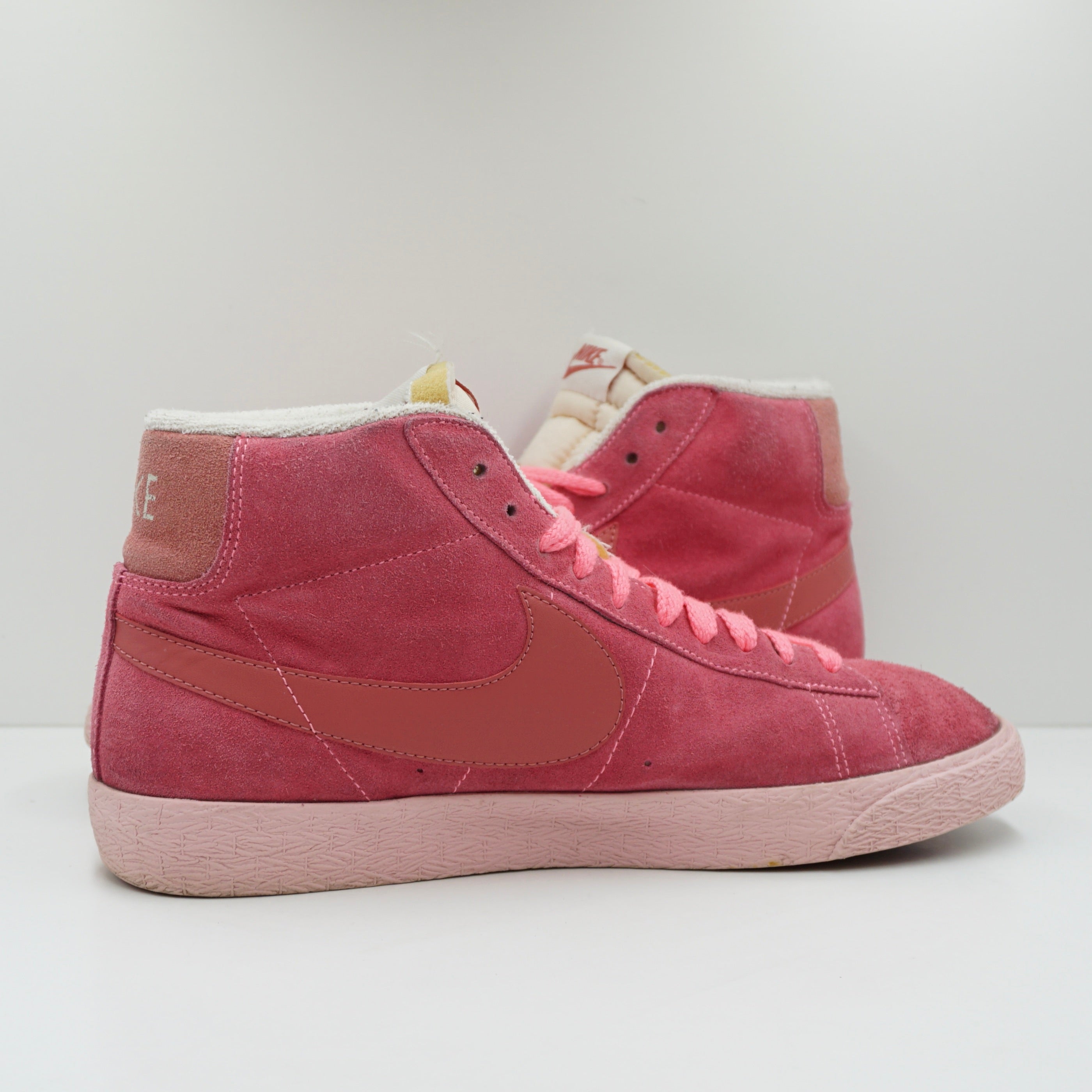 Nike Blazer Mid Suede Pink (W)
